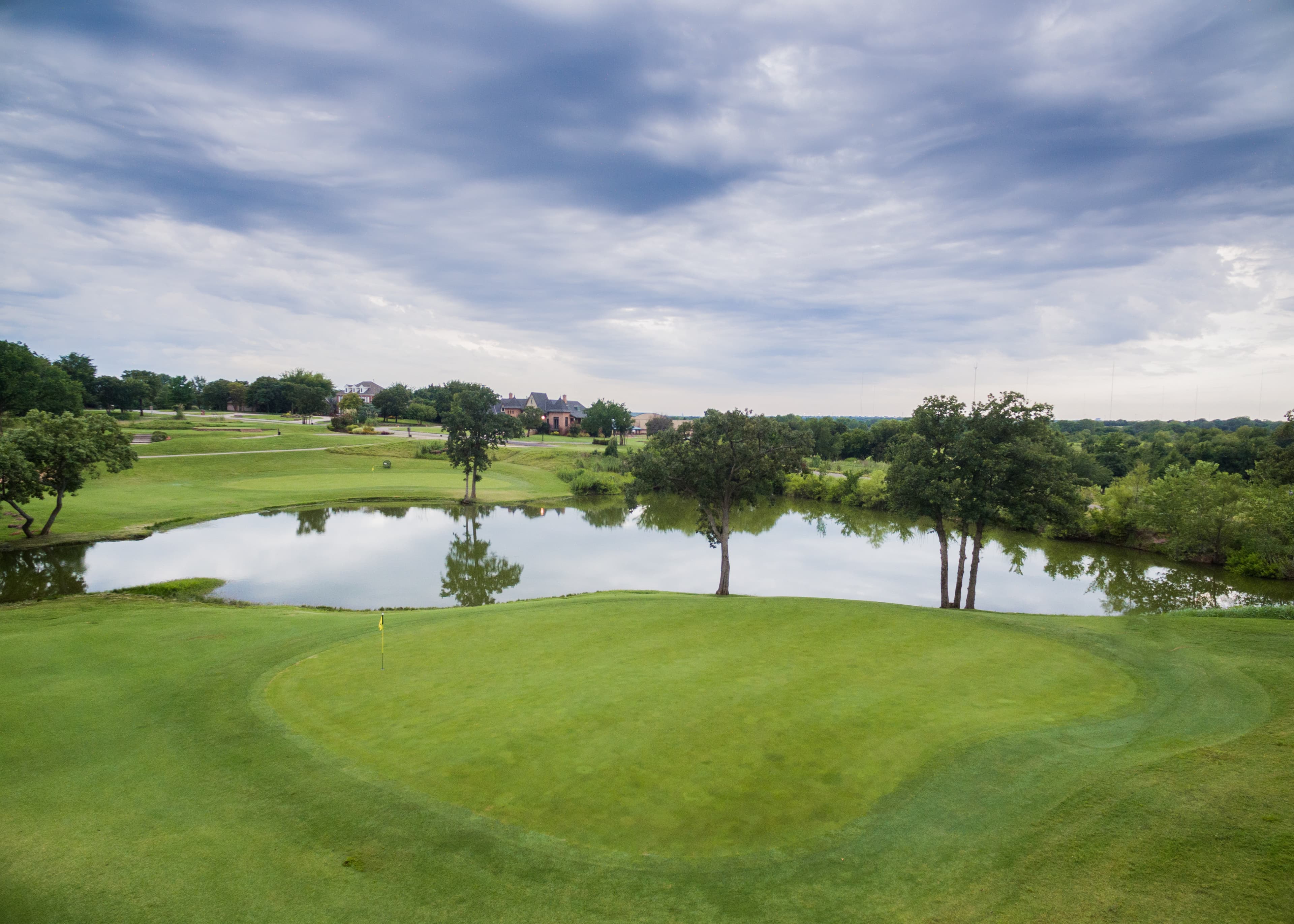 River Oaks Golf Club - Image 8