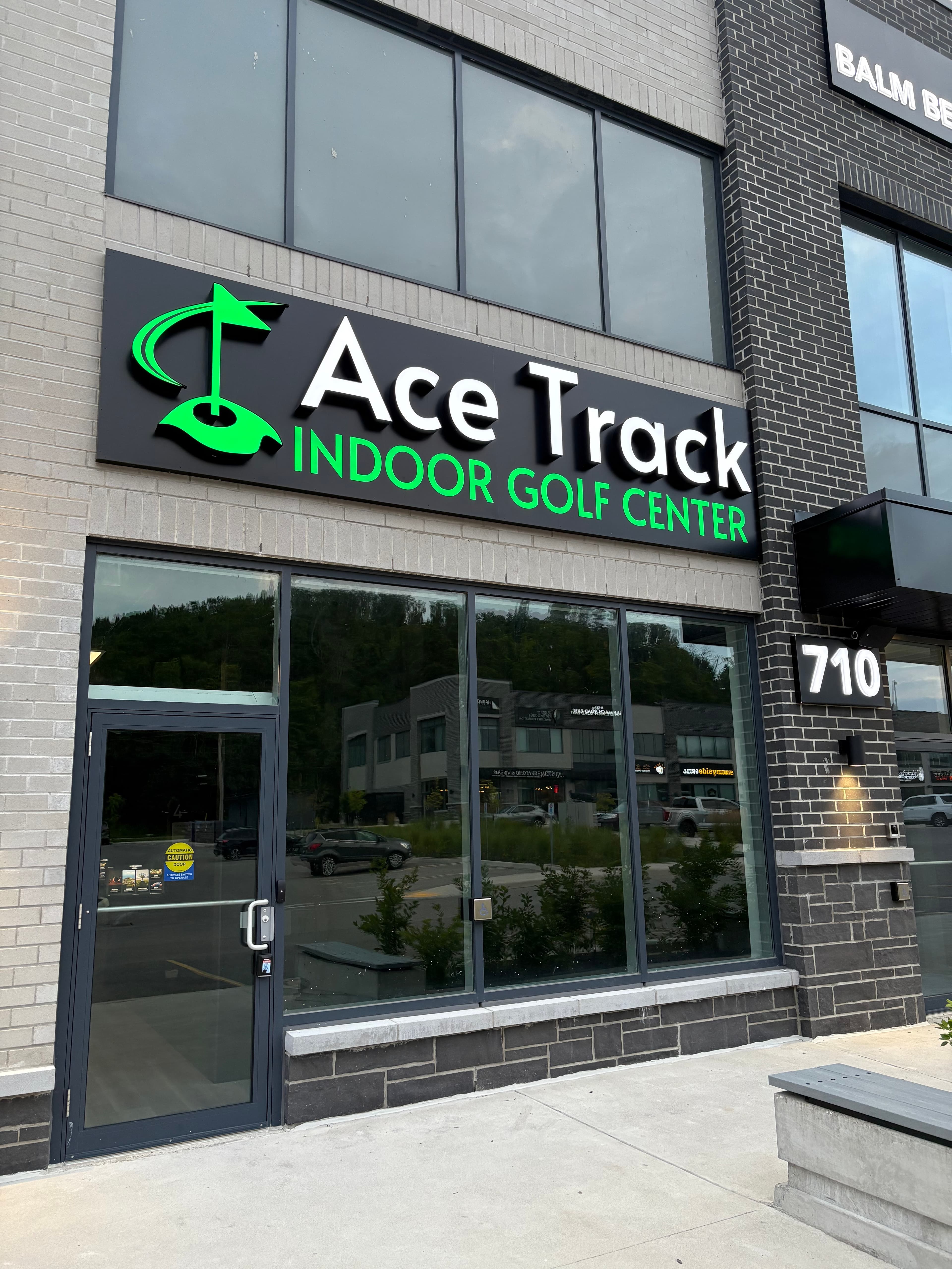 Ace Track Indoor Golf Center - Image 1