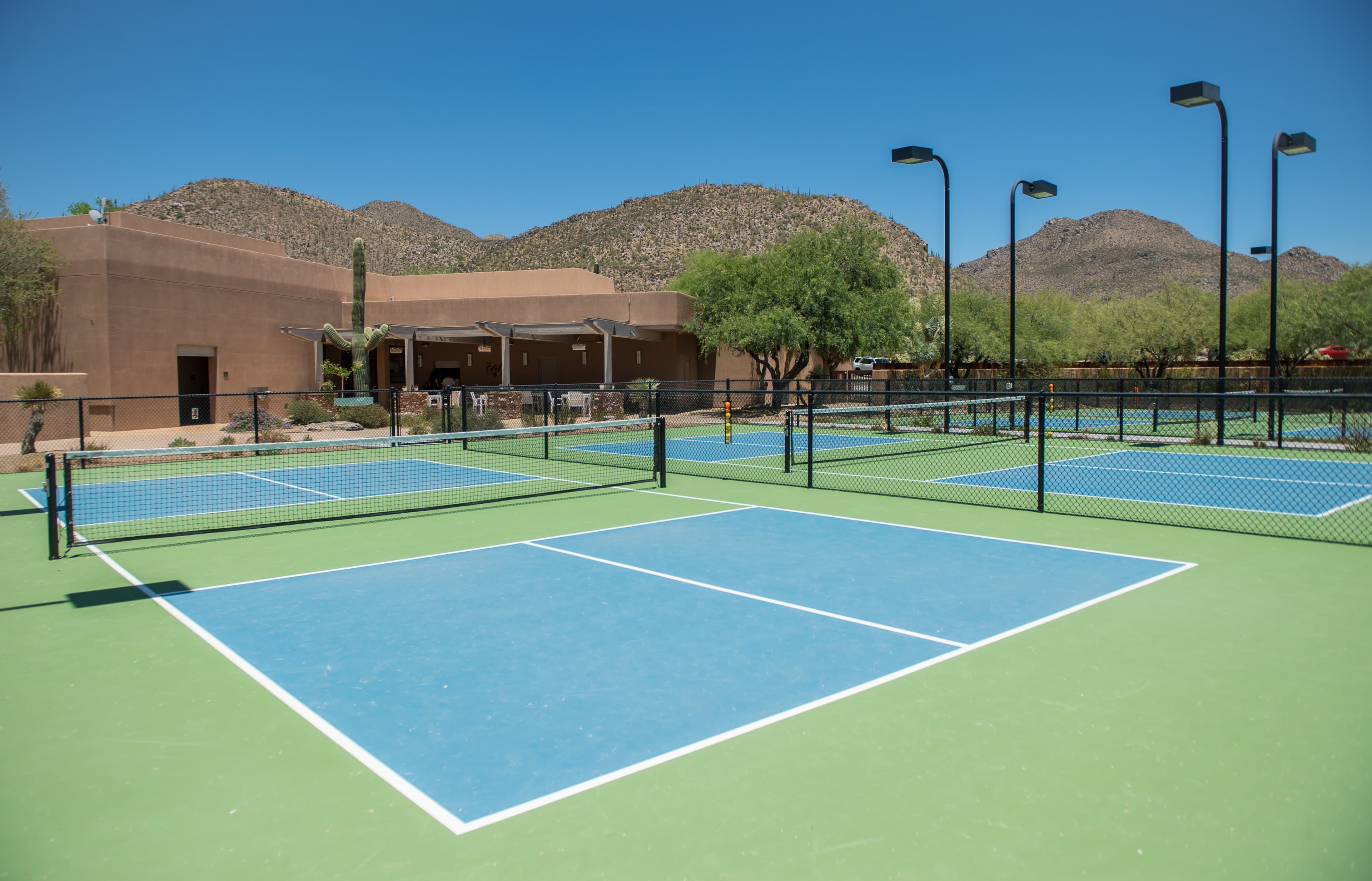 The Gallery Sports Club - Image 4