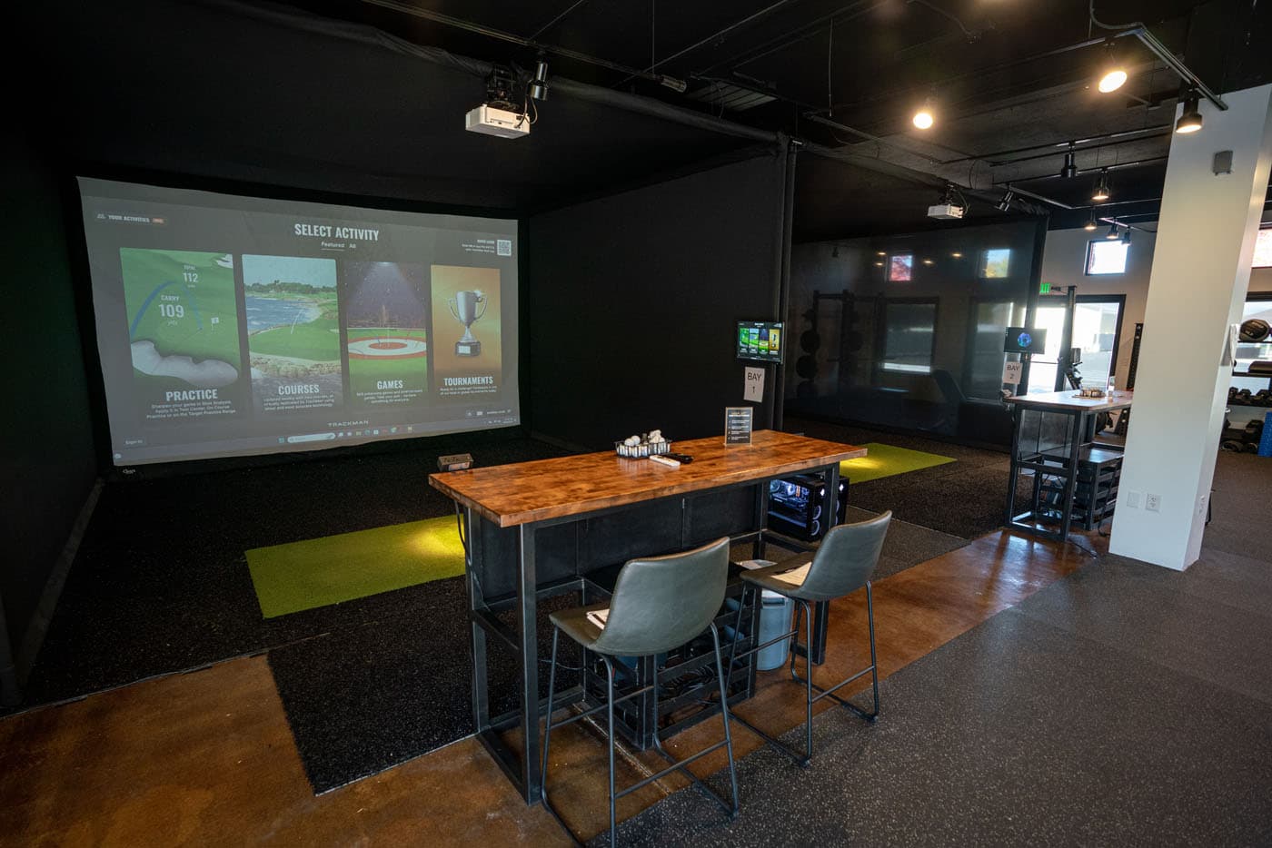 Tee Box Morgan - Image 10