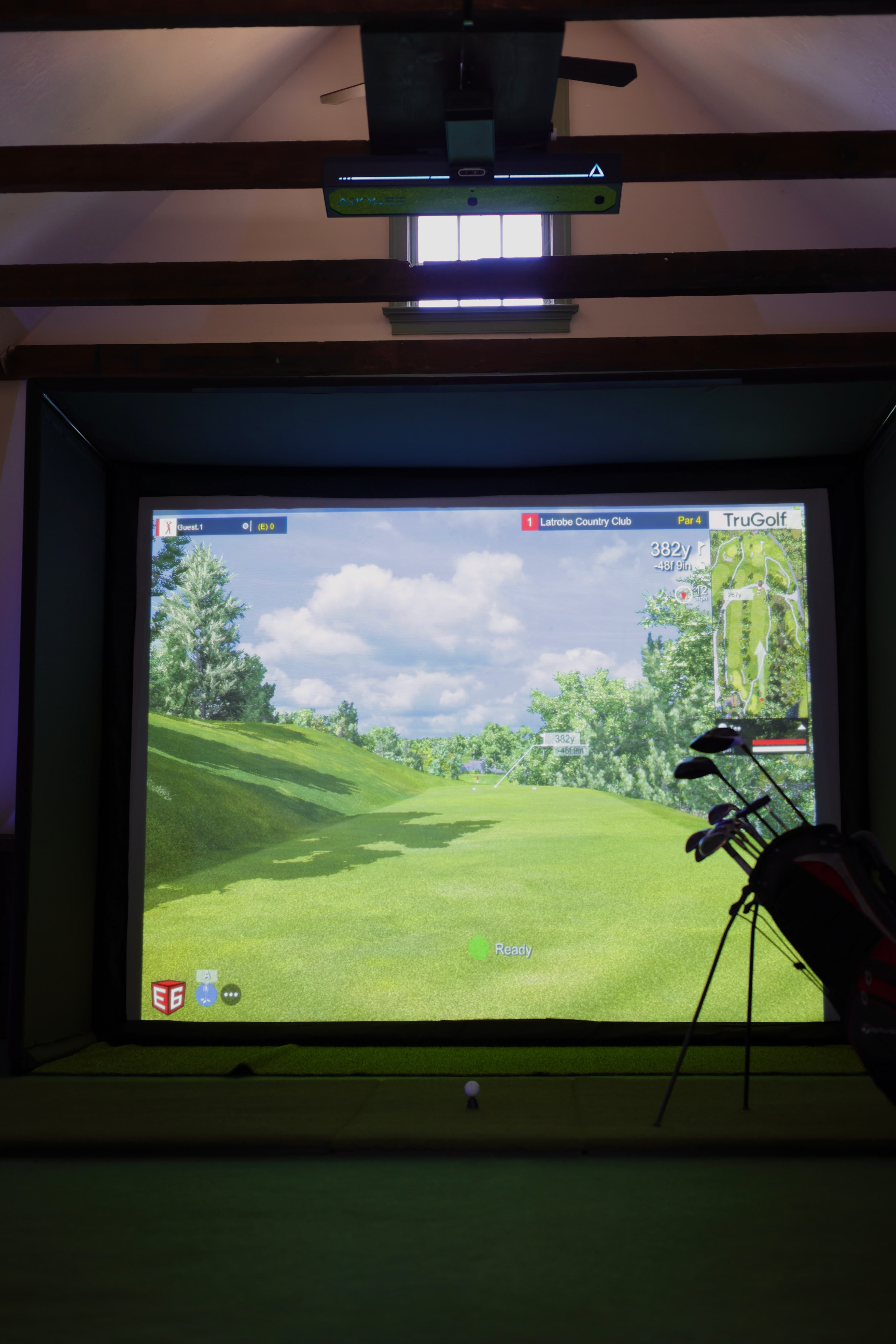 Slowroll Golf & Social - Image 1