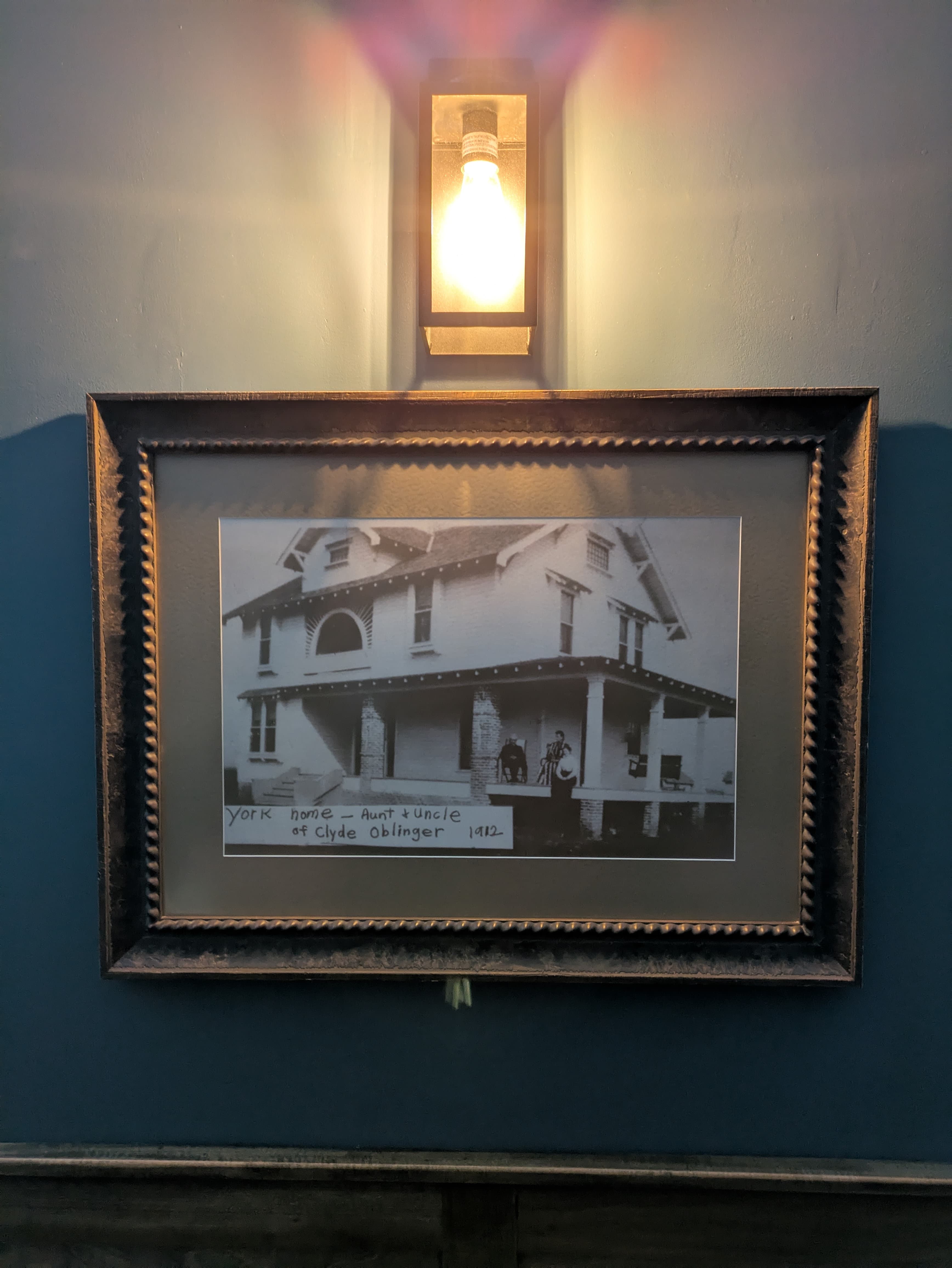 Doglegs Golf Lounge - Image 8