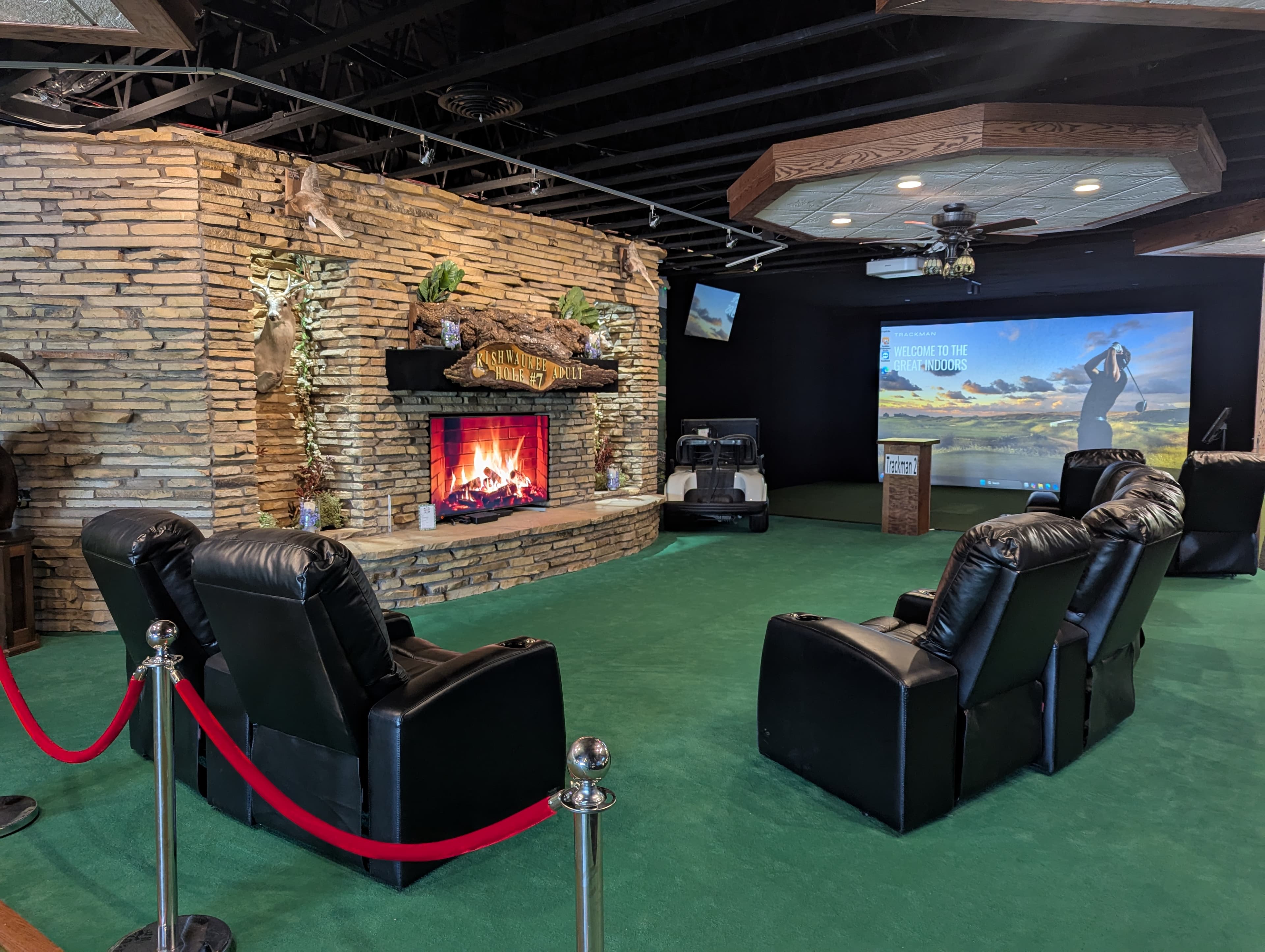 Family Sports Center and Indoor Golf - Image 1