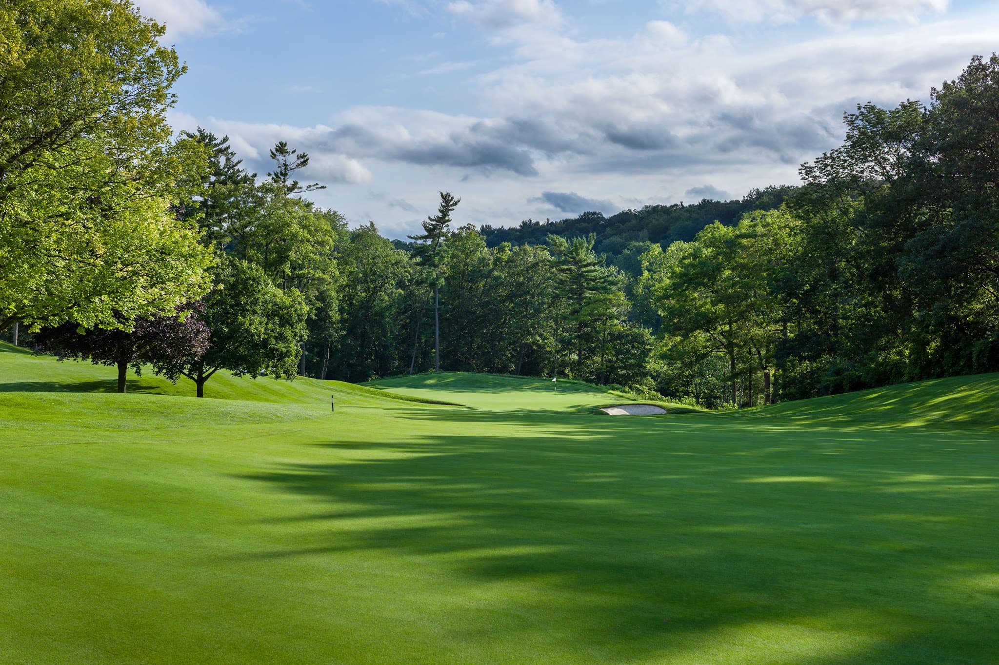 London Hunt & Country Club - Image 1