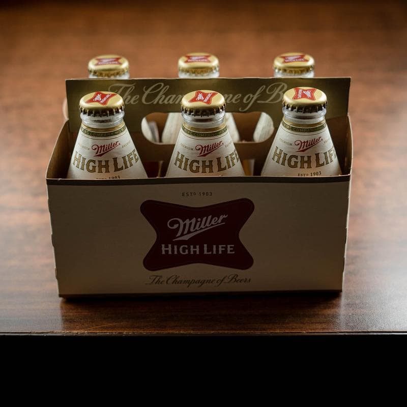 The High Life Lounge - Image 7