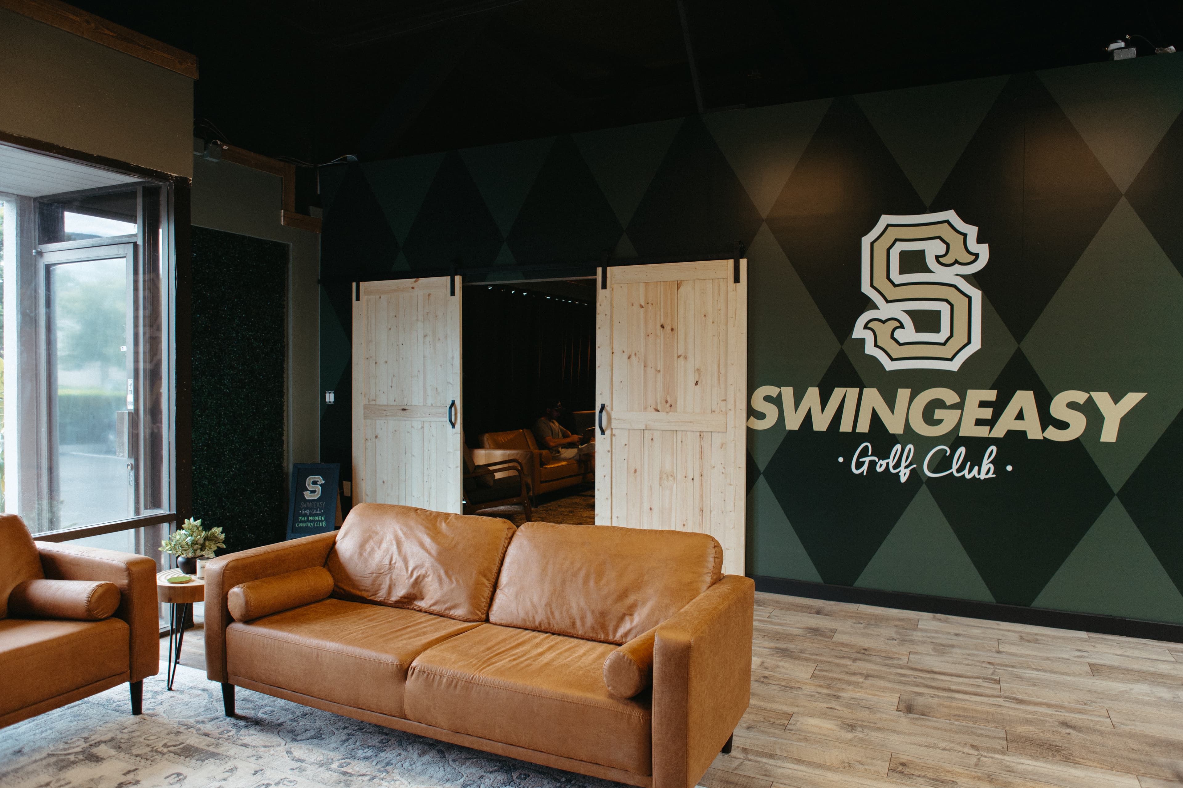 Swingeasy Golf Club - Costa Mesa - Image 6