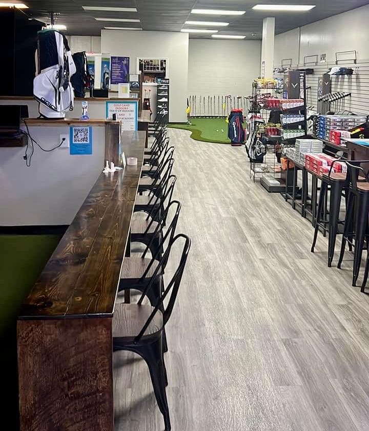 Tee It Up Indoors - Image 4