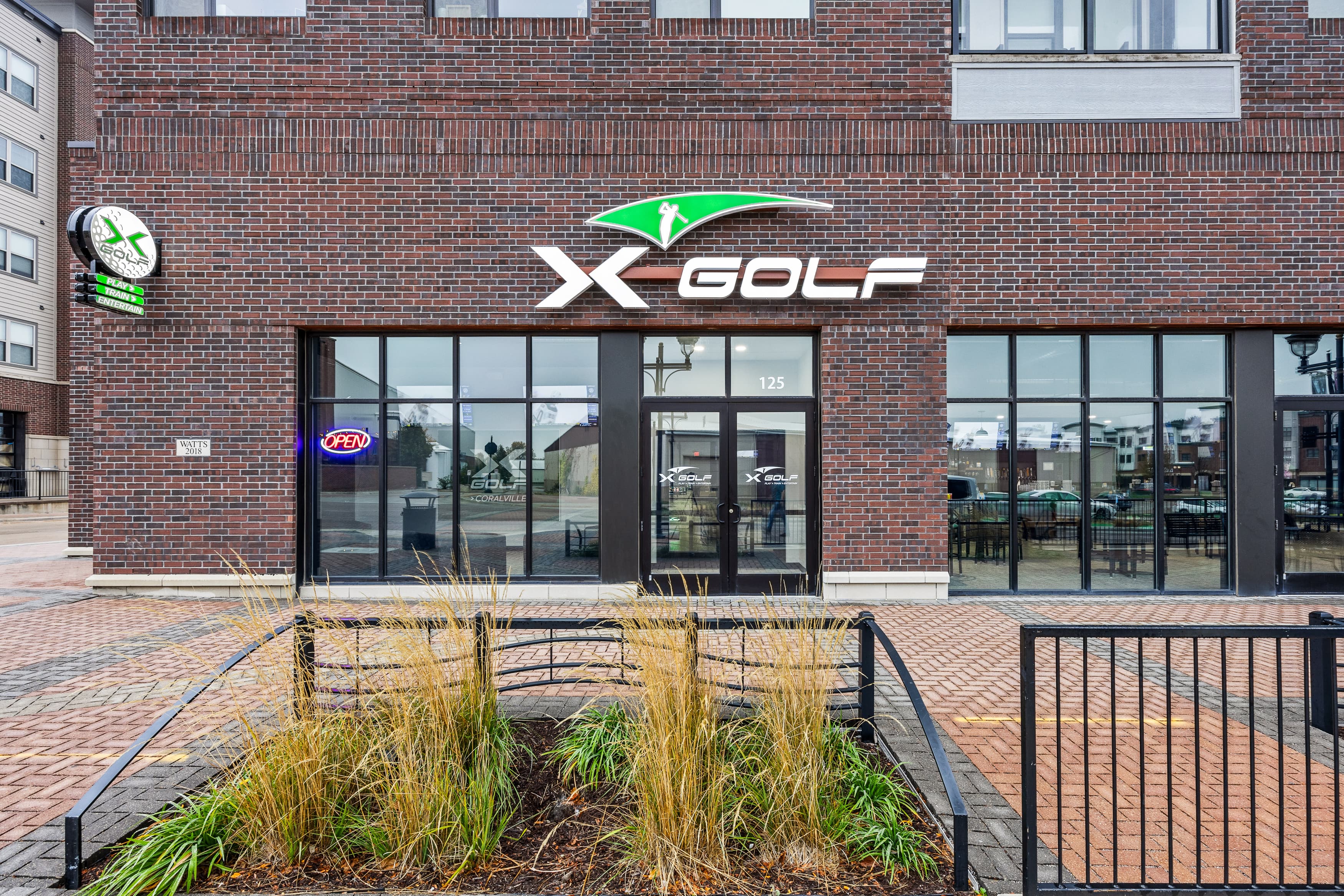 X-Golf Coralville - Image 2