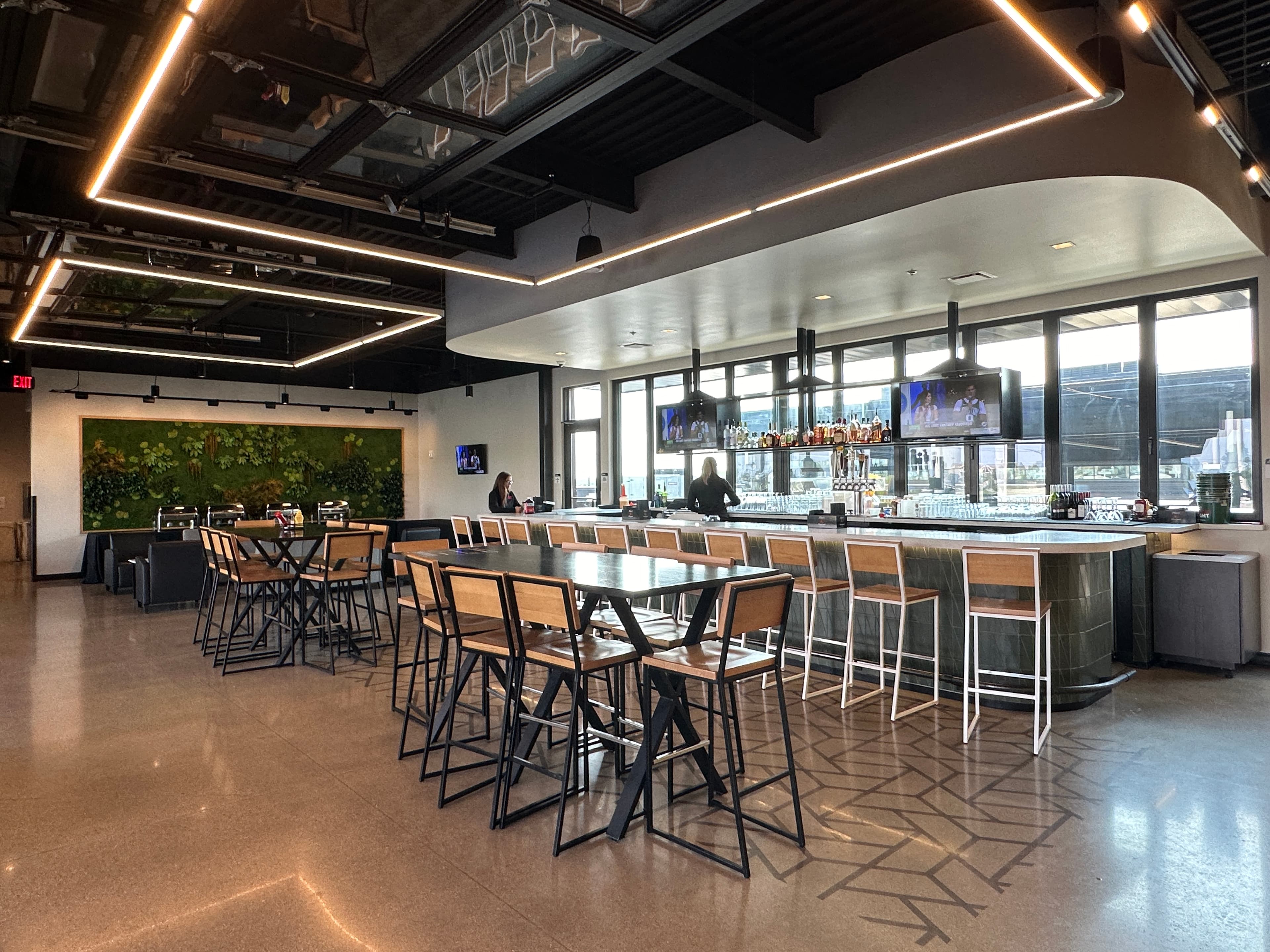 Luxe Golf Bays - Image 9