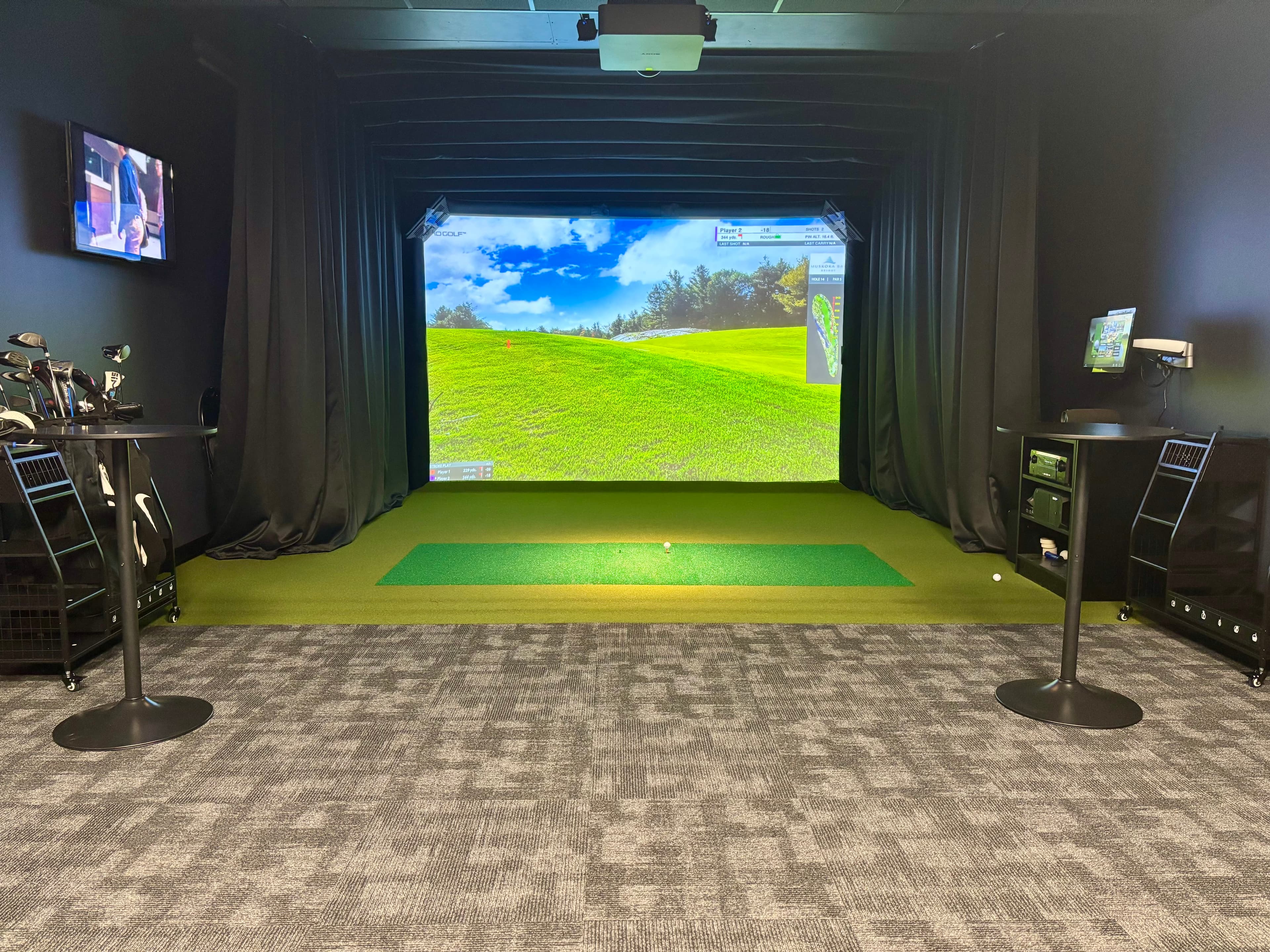 Blue Barn Golf Simulator - Image 2