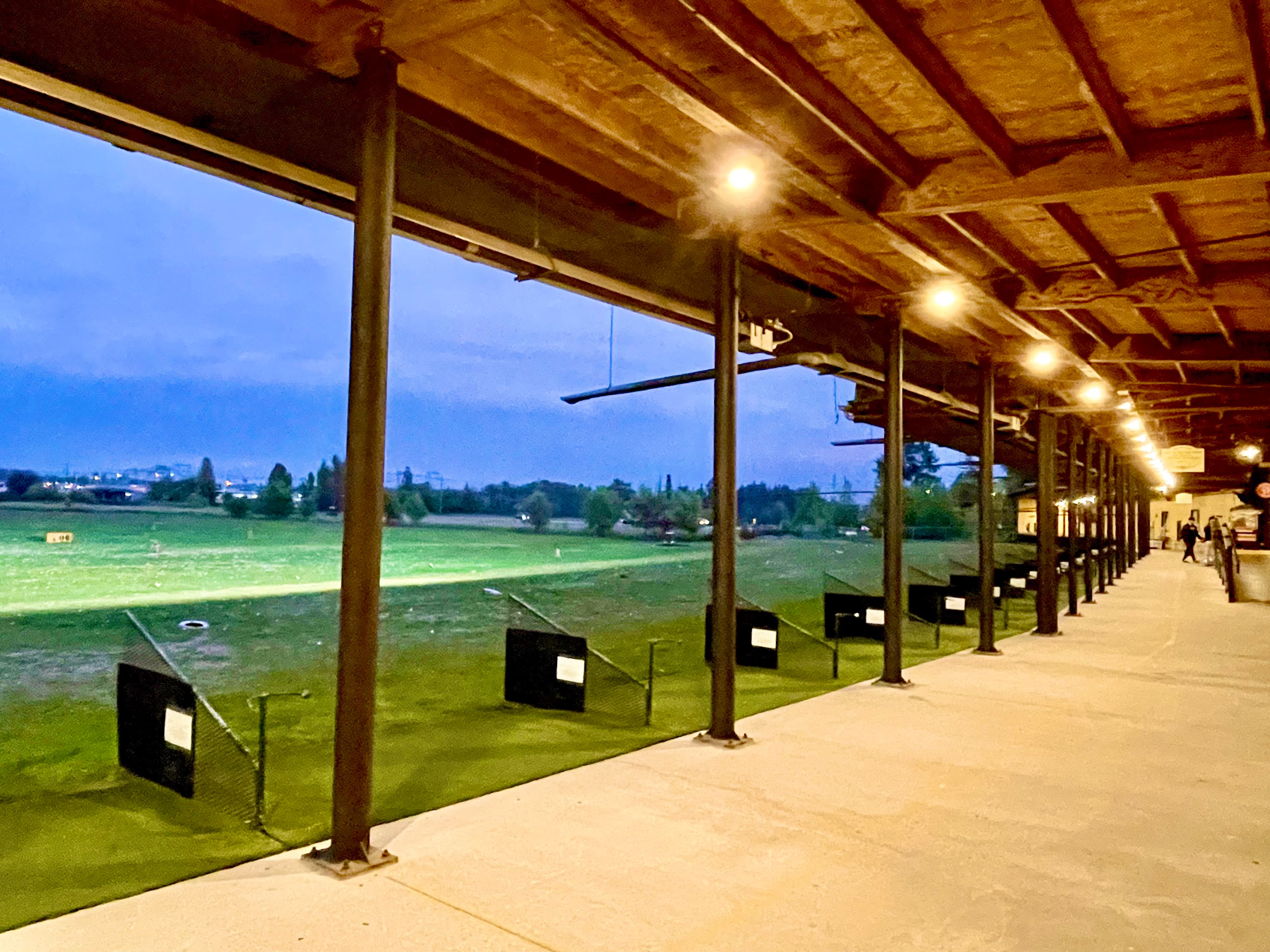 Hi-Knoll Driving Range & Minigolf - Image 4