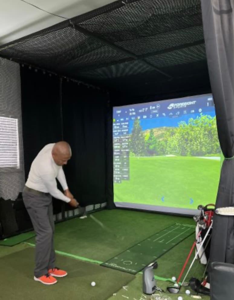 TKGA Golf Simulator - Image 1