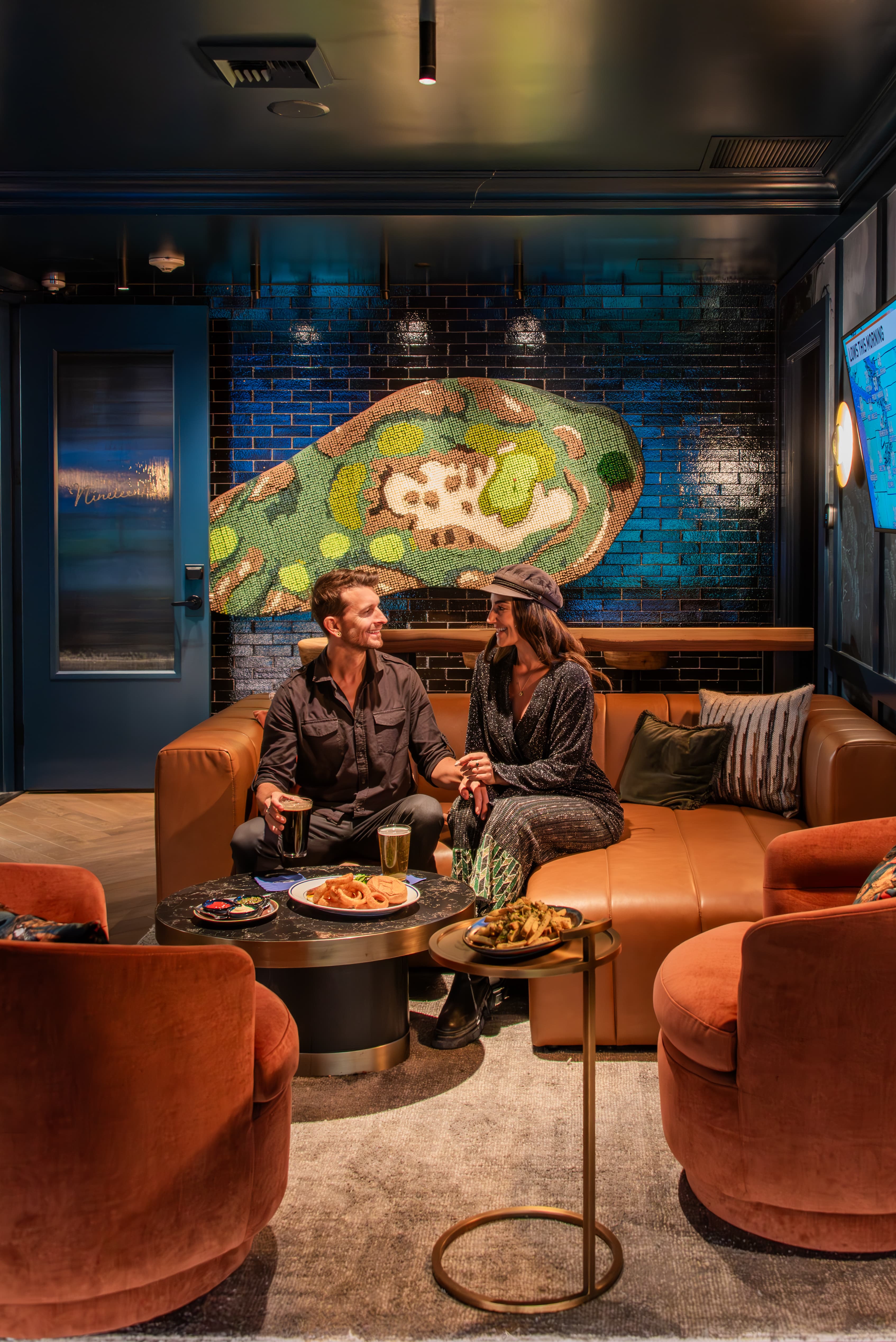 Top Golf Swing Suite @ Hotel 1000 - Image 8