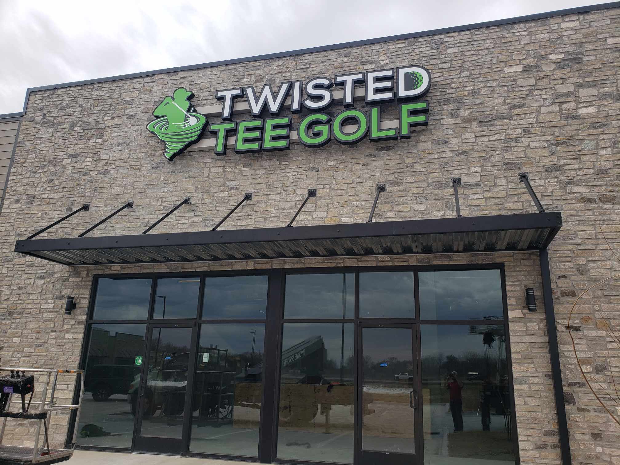 Twisted Tee Golf - Image 10