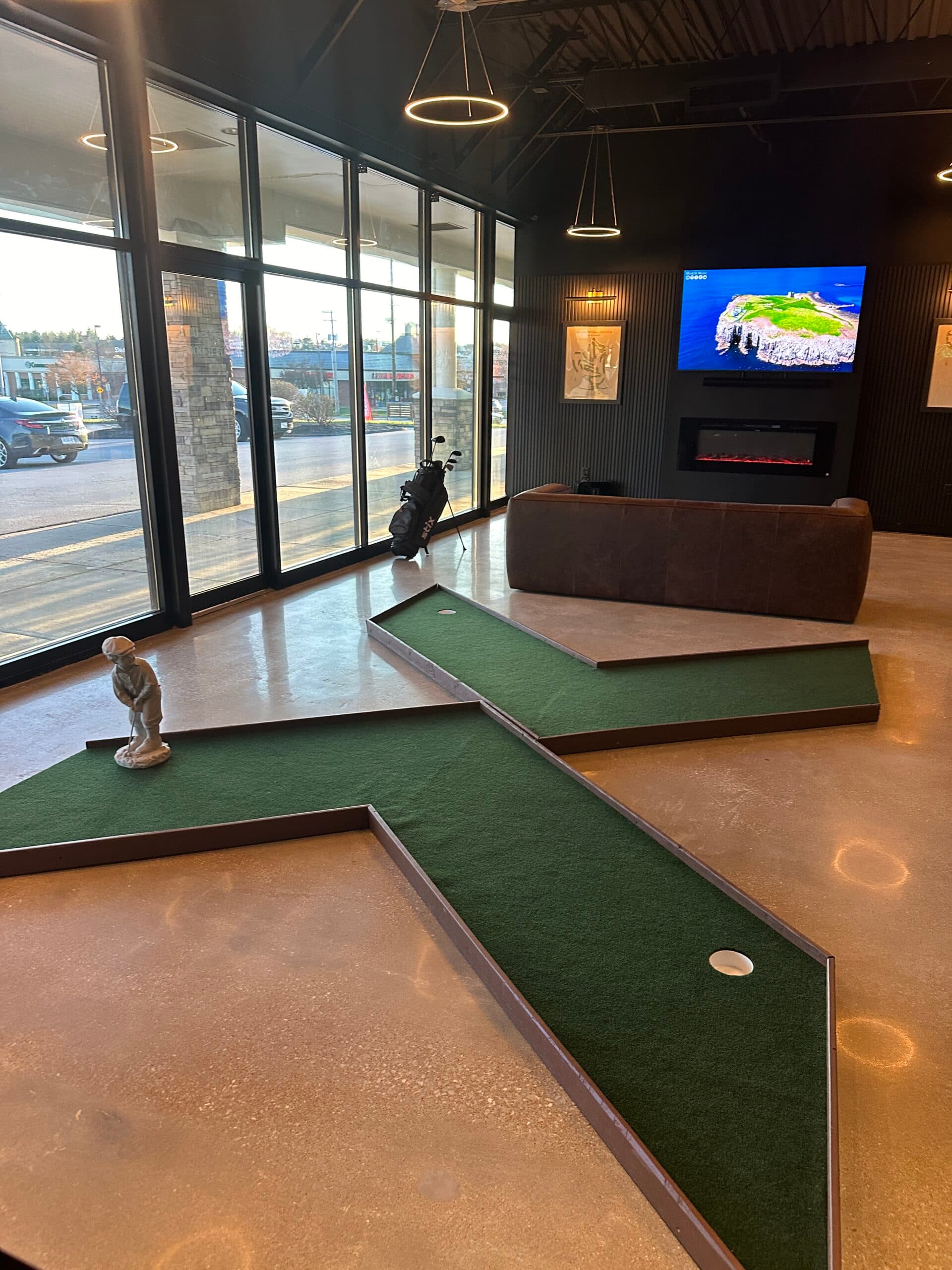 X-Golf O'Fallon, MO - Image 10