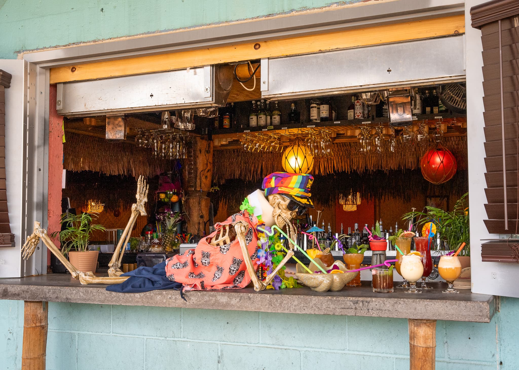 Saturn Room - Image 1