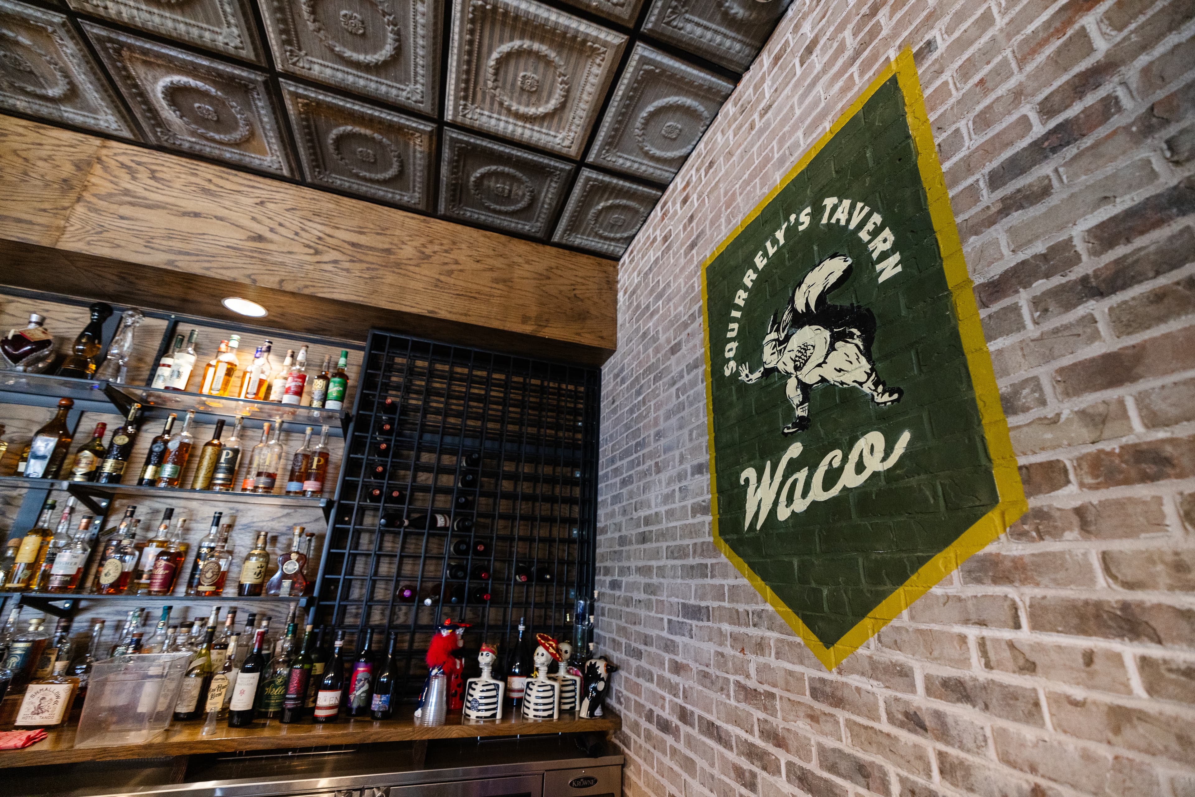 Squirrely's Tavern - Image 9