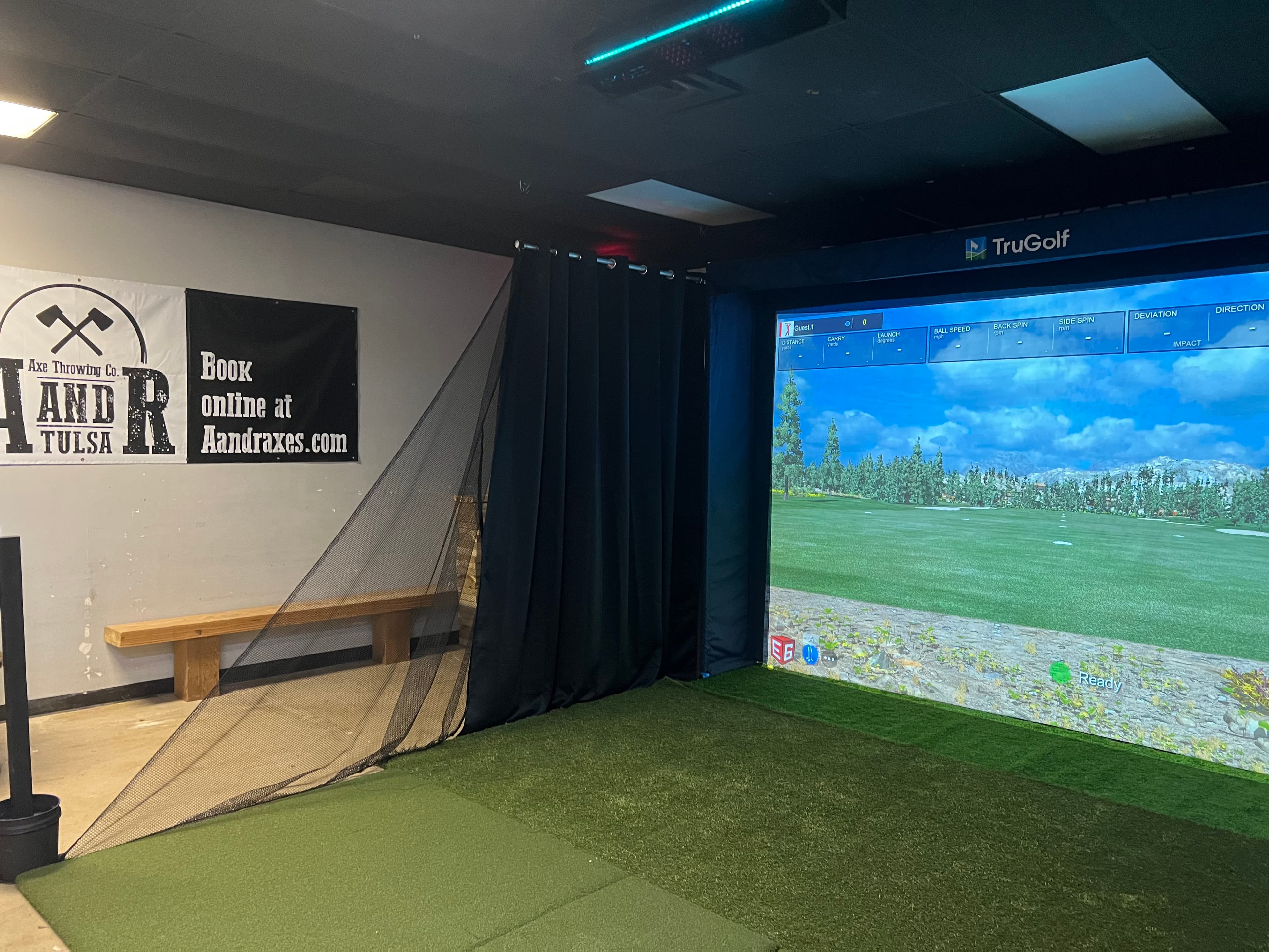 A&R Axe Throwing and Indoor Golf - Image 4