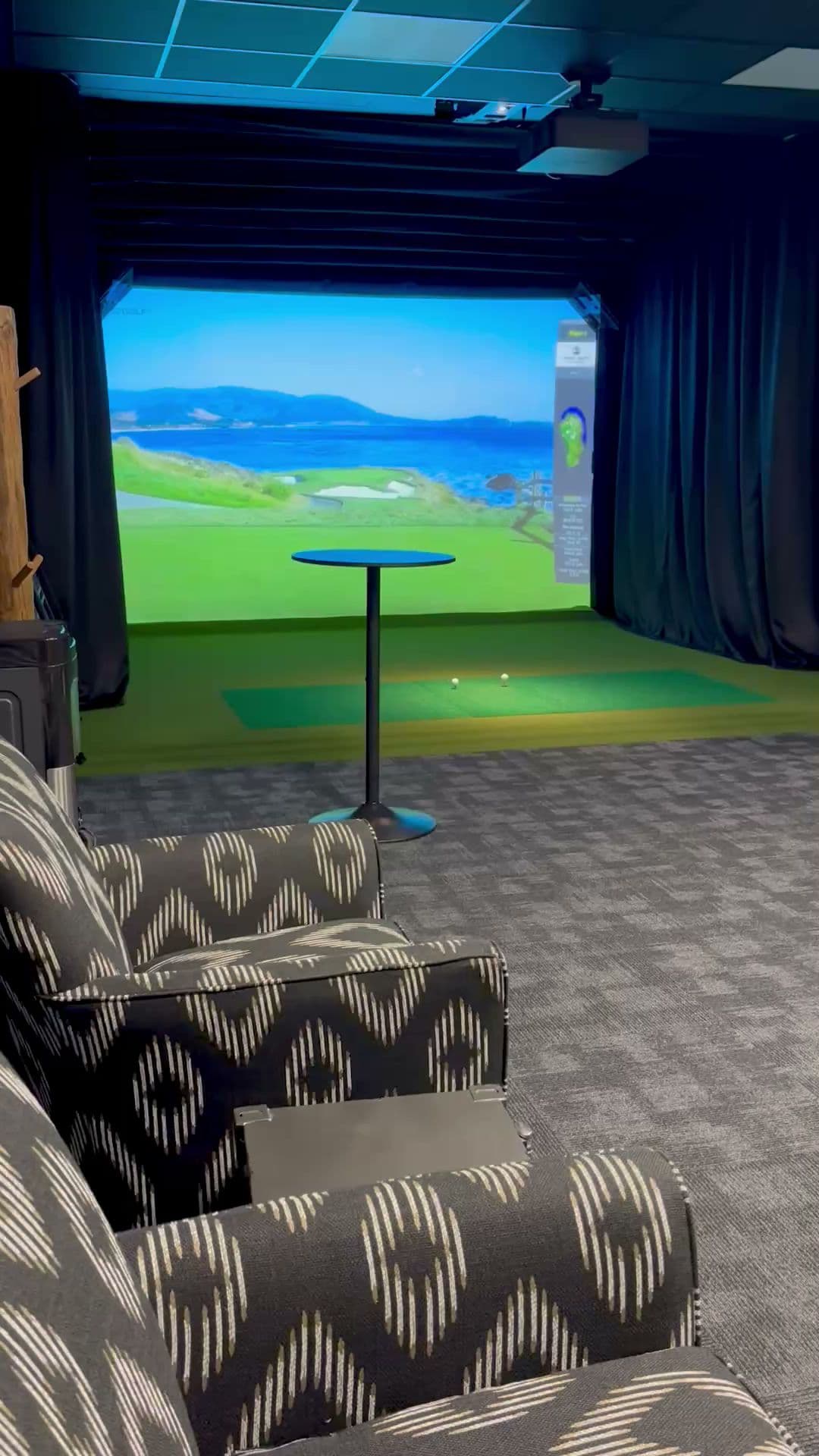 Blue Barn Golf Simulator - Image 3