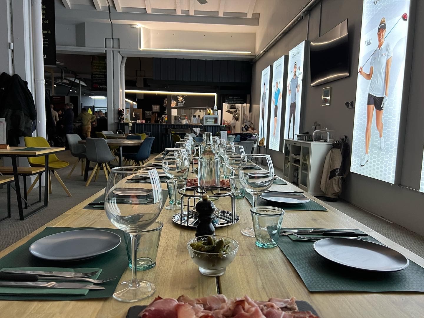 L'Indoor Golf - Image 6