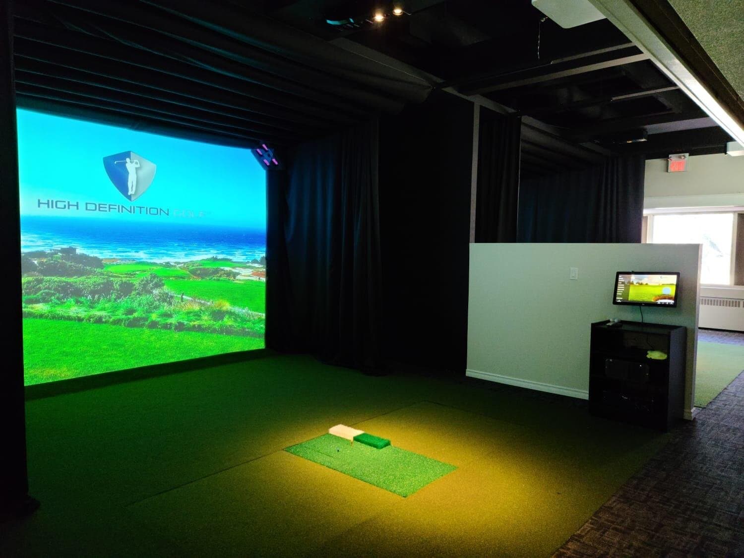 Caledon's Indoor Golf - Caledon Country Club - Image 3