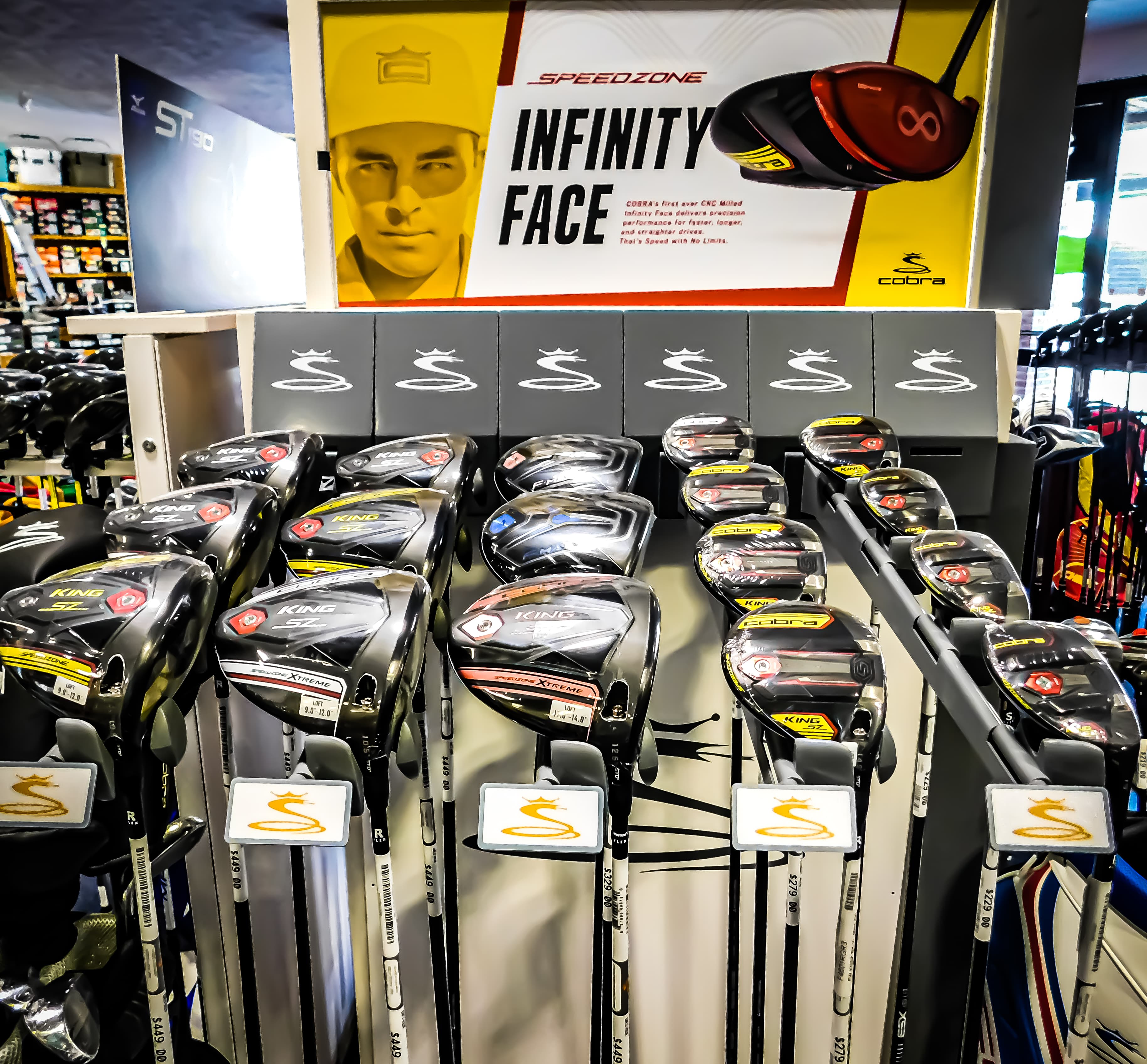 Golf USA Manhattan - Image 5