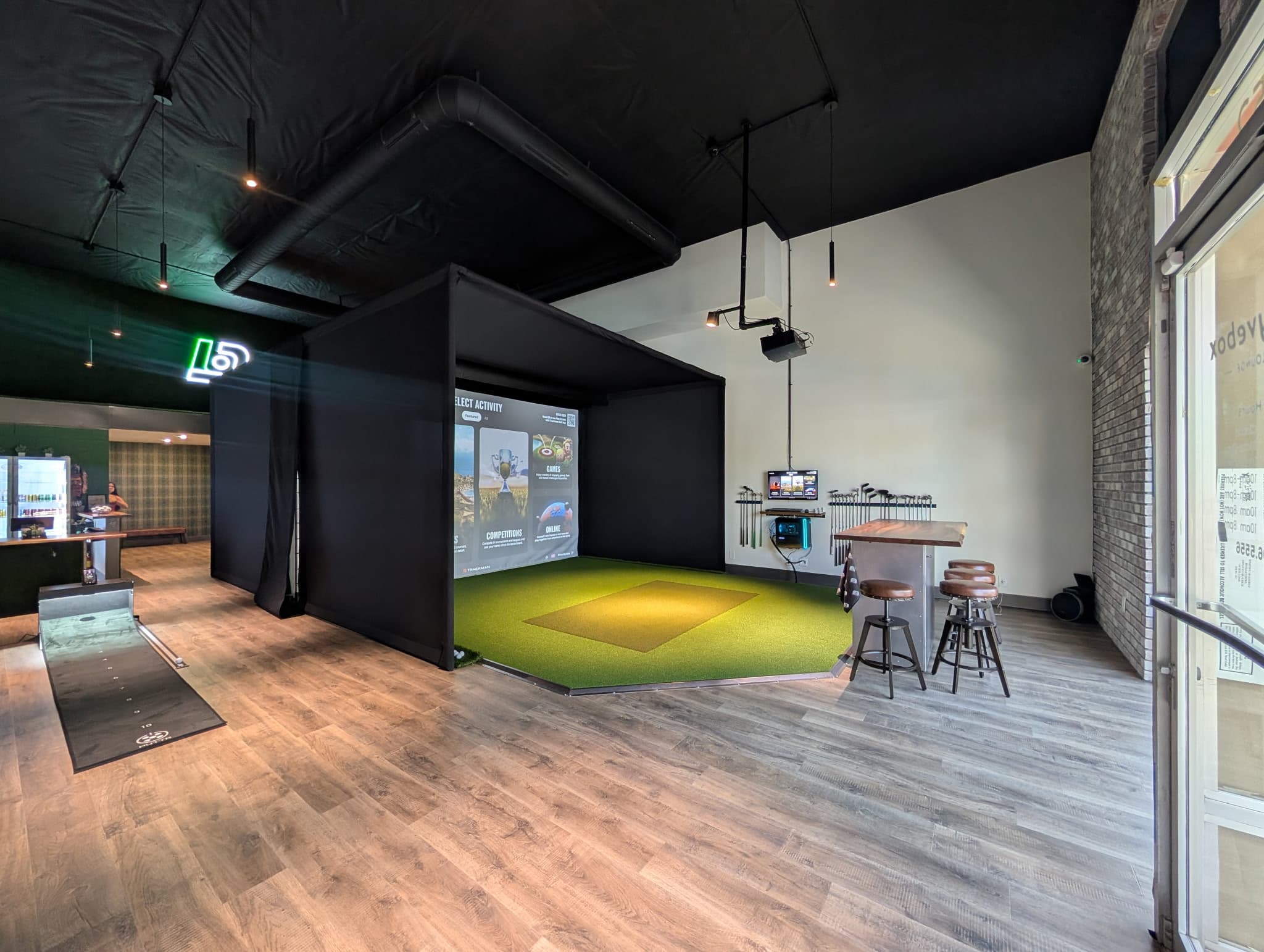 Dryvebox golf lounge lancaster - Image 4