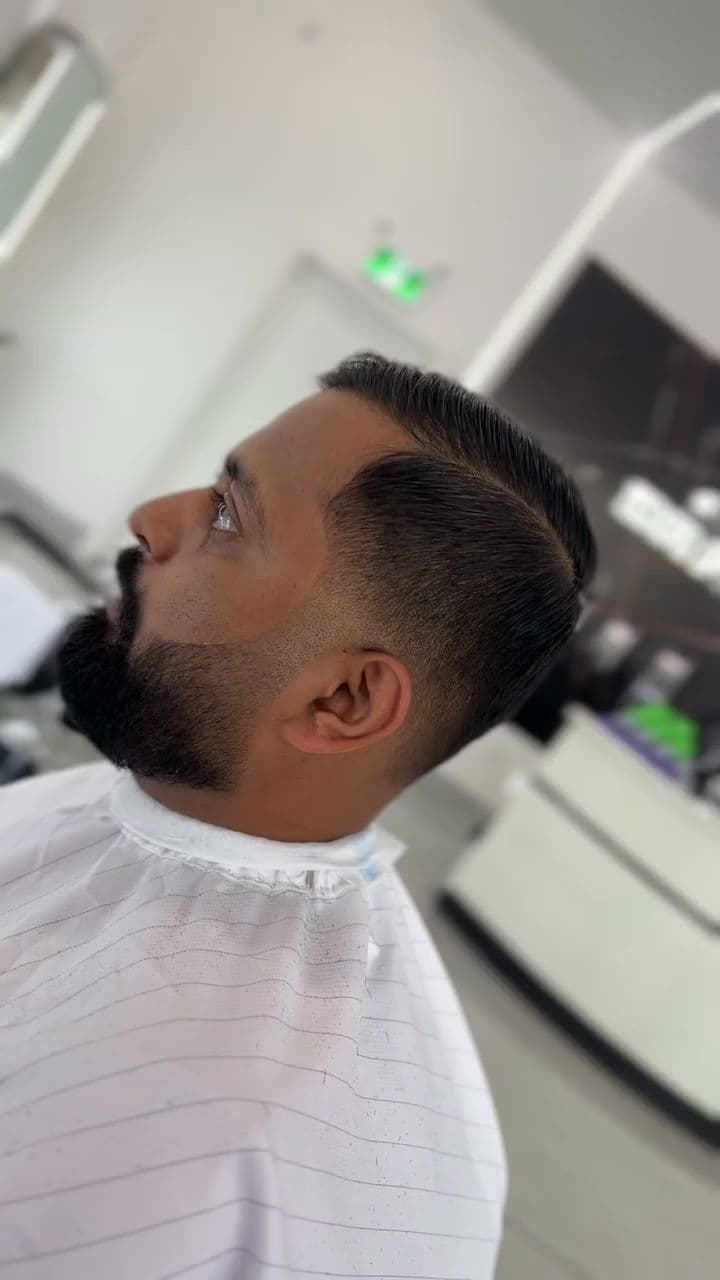 Fade Range - Barbershop Hair Salon & Indoor Golf Course - Image 3