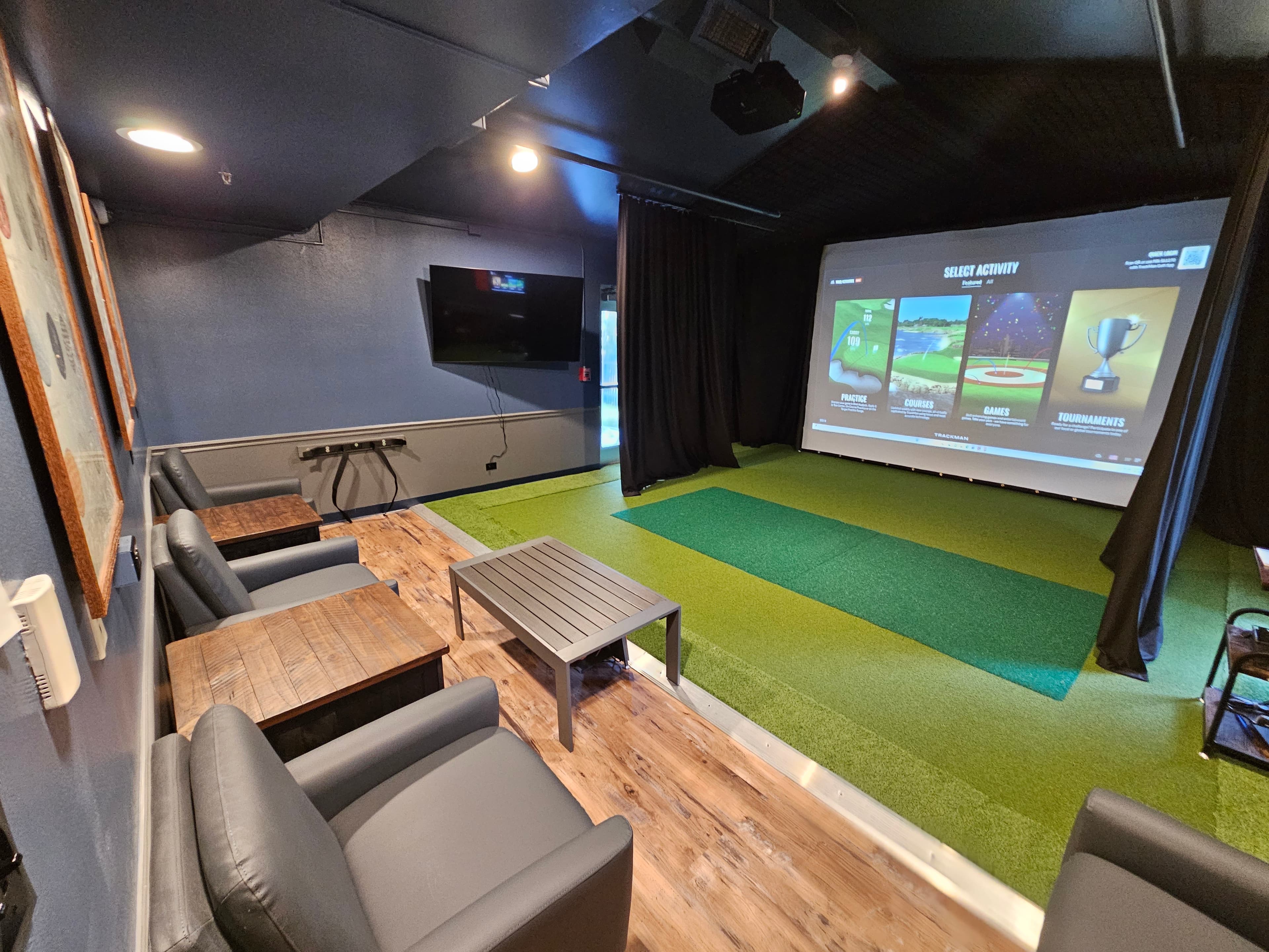 The Bunker Indoor Golf Simulator at Skokie Sports Park - Image 1