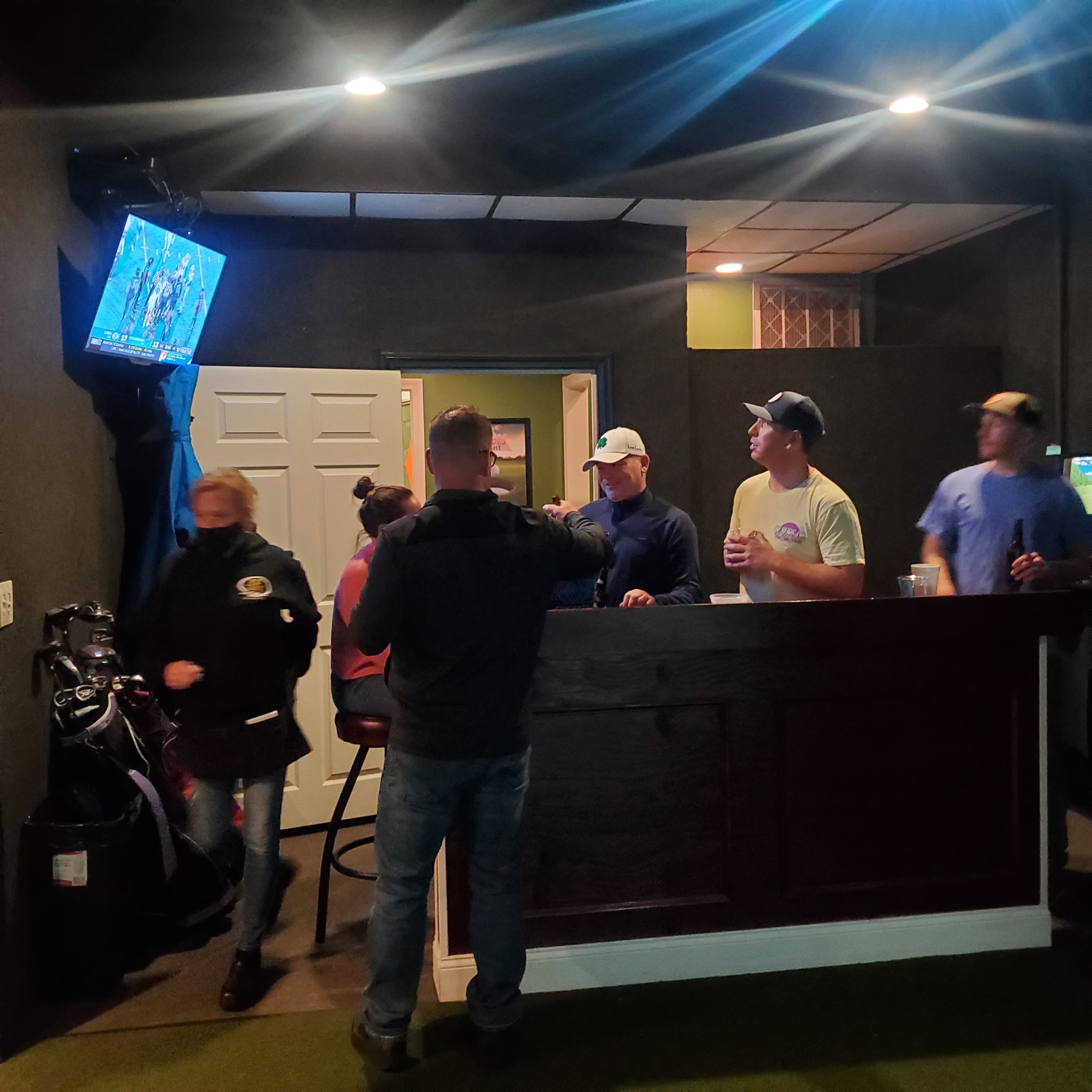 Virtual Golf at 12 Ocean Grill - Image 10