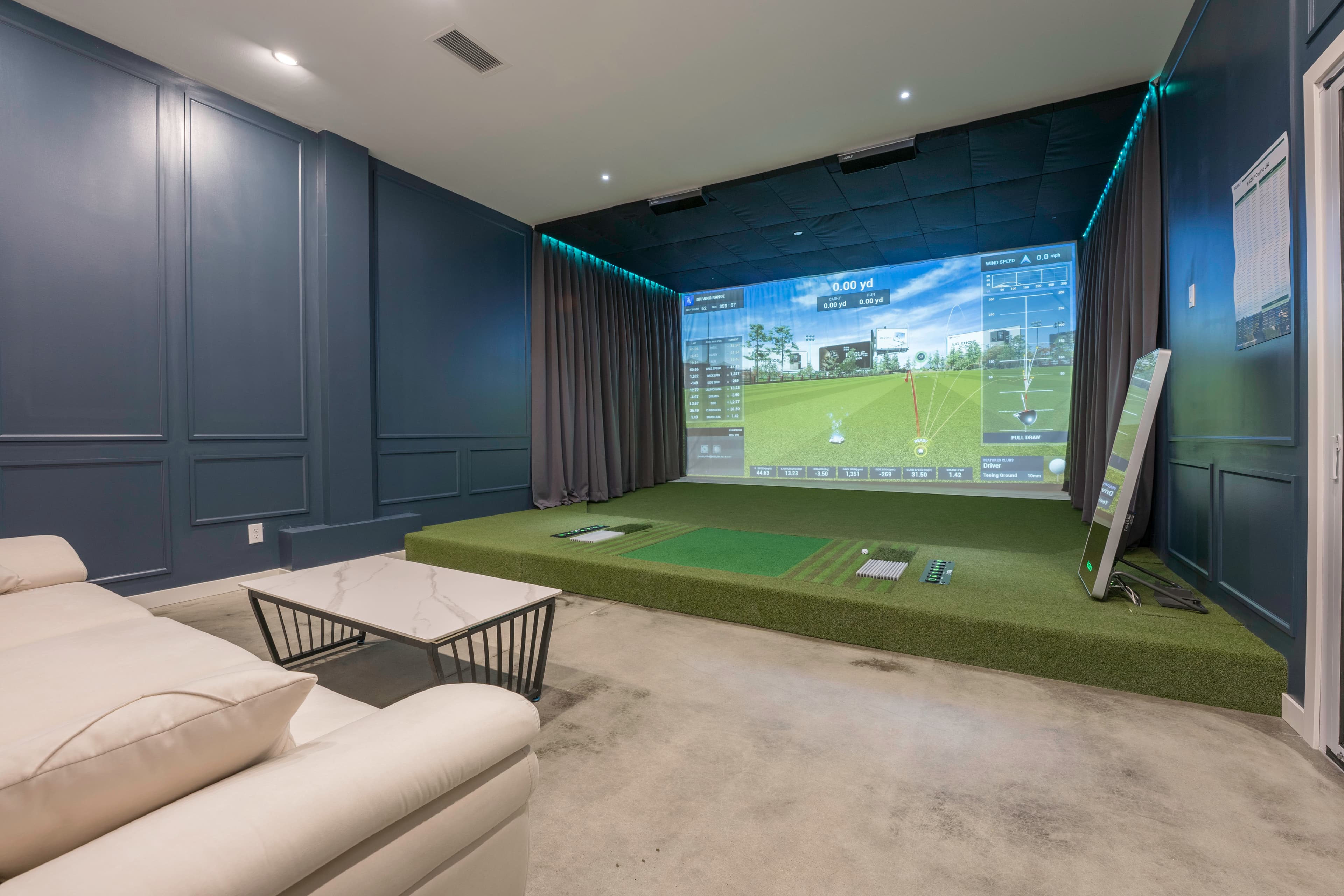 The Golf Stadium/ Dabang Coffee - Image 3