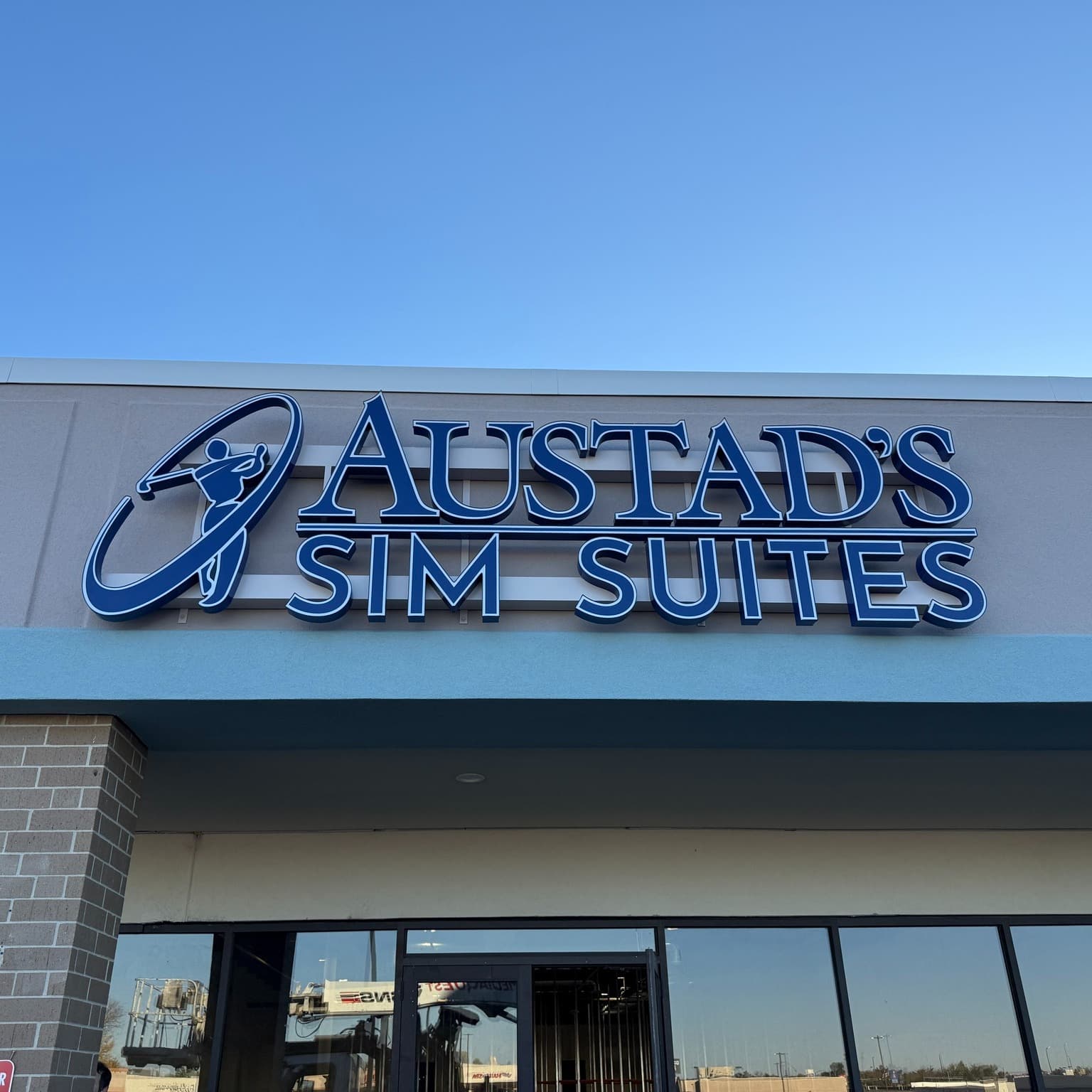 Austad's Sim Suites - Image 1