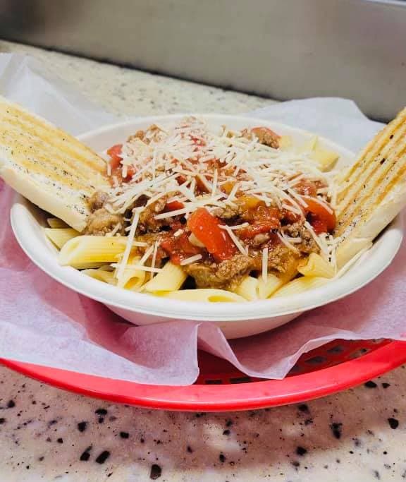 Patio's Tiki Bar & Grill - Image 3