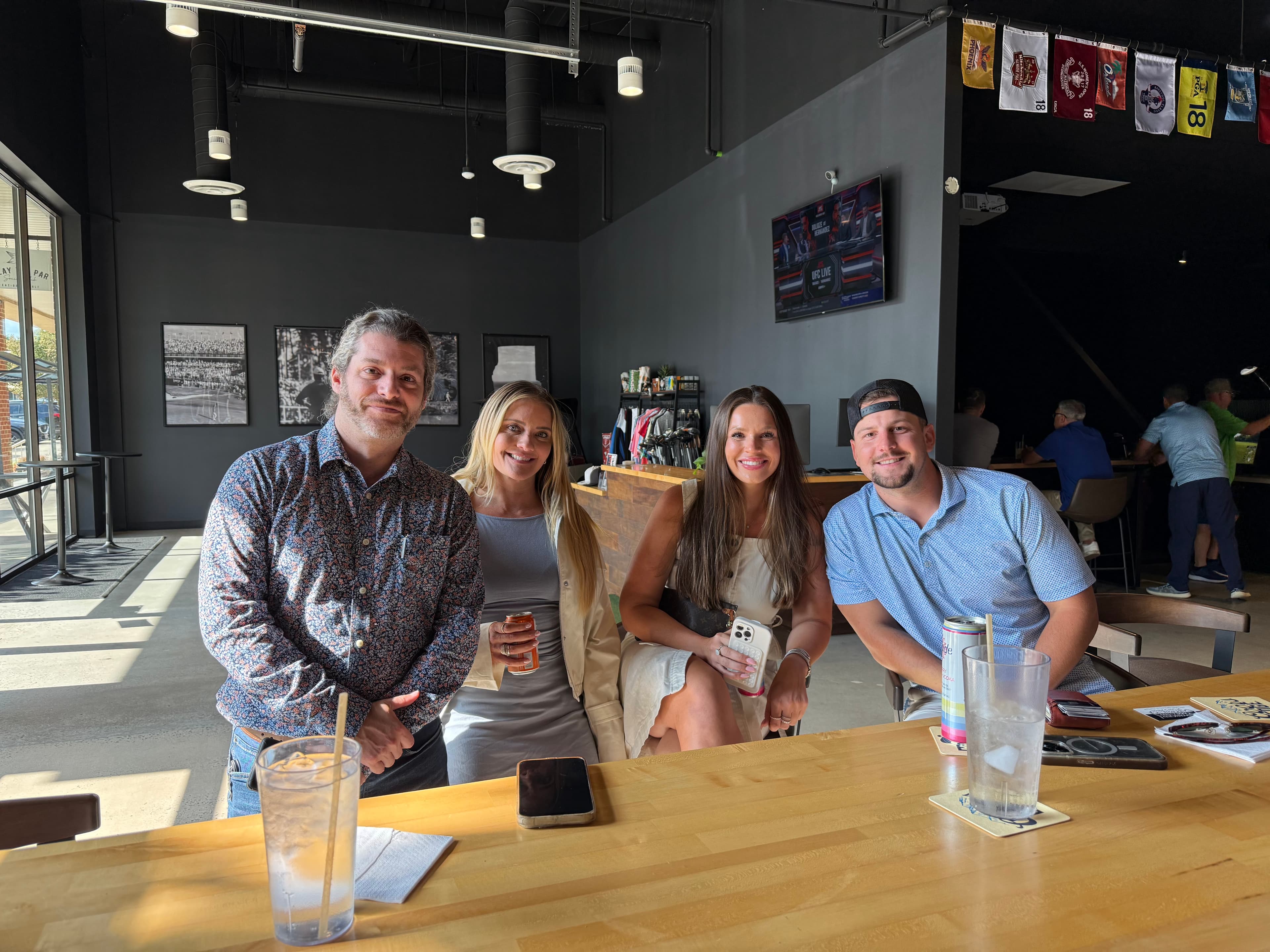 Play The Par Social Club - Image 6