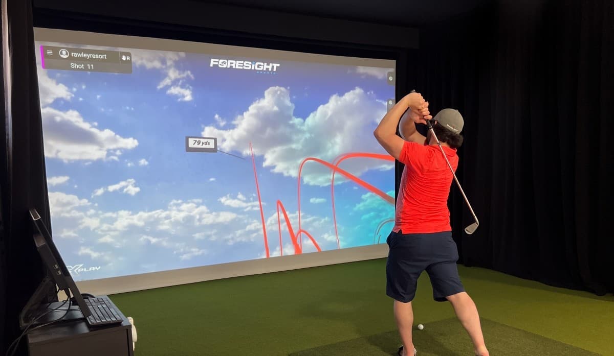 Rawley's Golf Lounge - Image 7