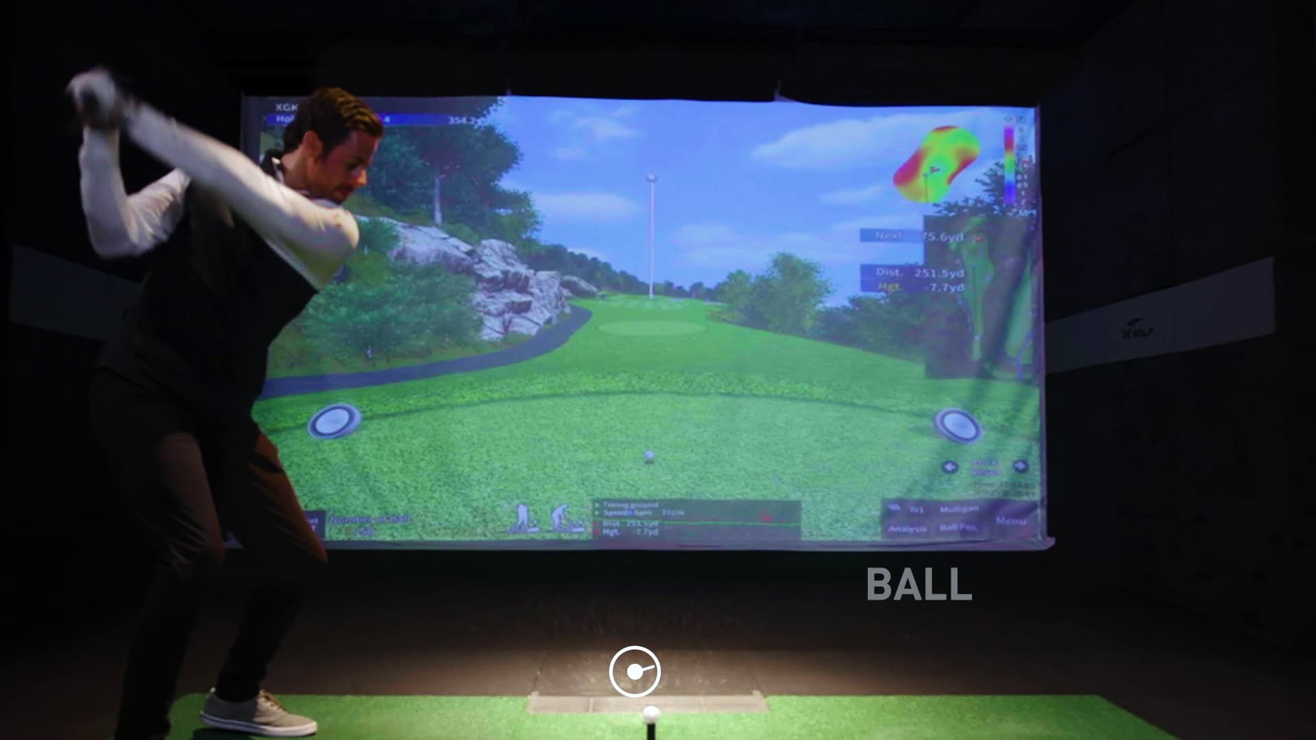 X-Golf Glenview - Image 2