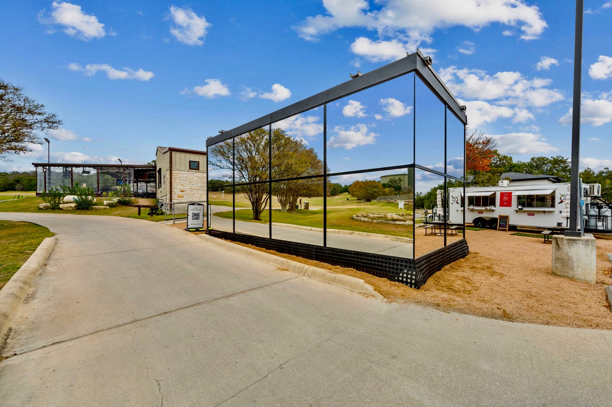 Remo Golf — Indoor Golf Simulator in Point Venture - Image 2