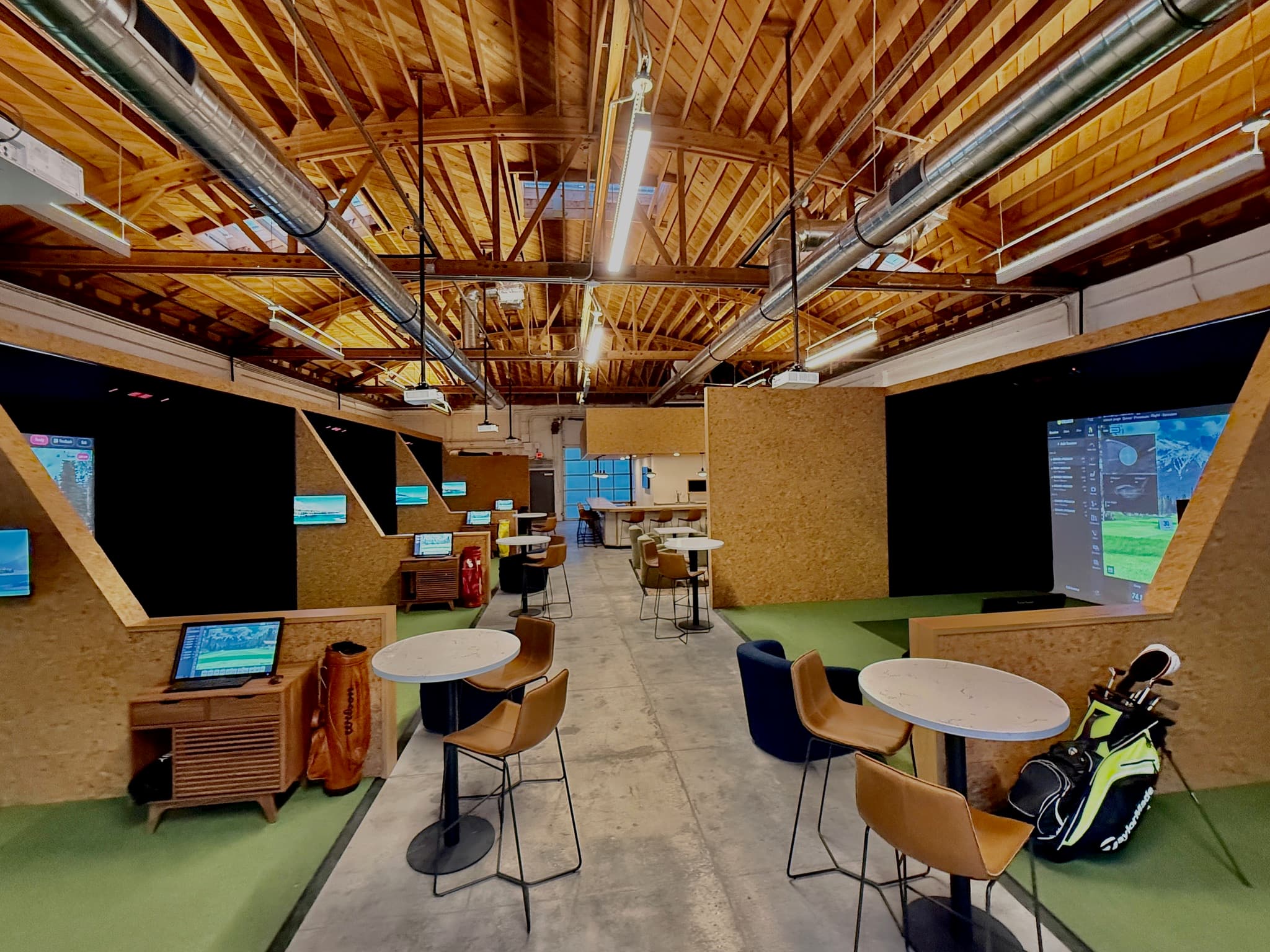 Four Wood Golf Club - Image 7