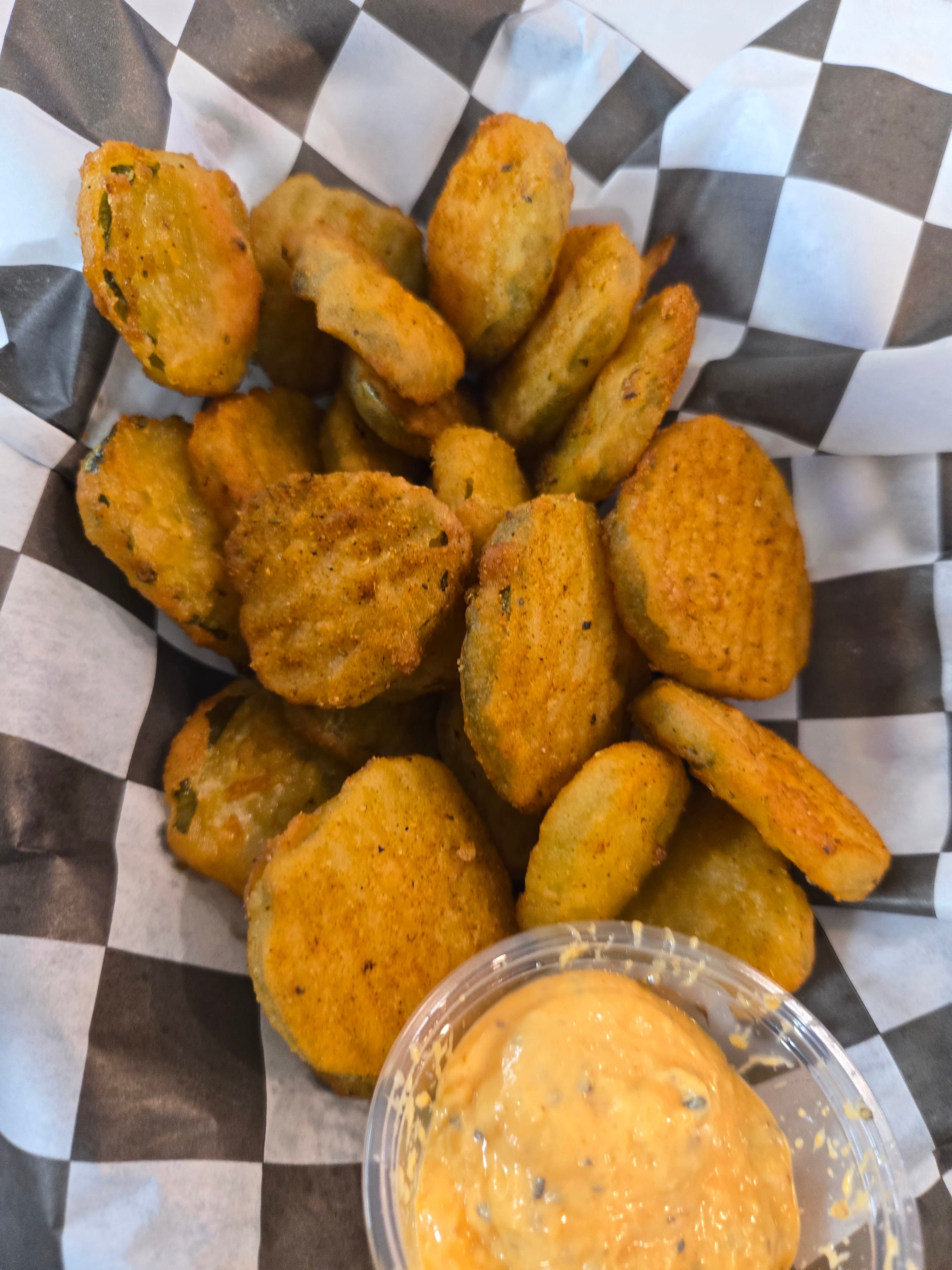 Rogue Pub-N-Putt - Image 3