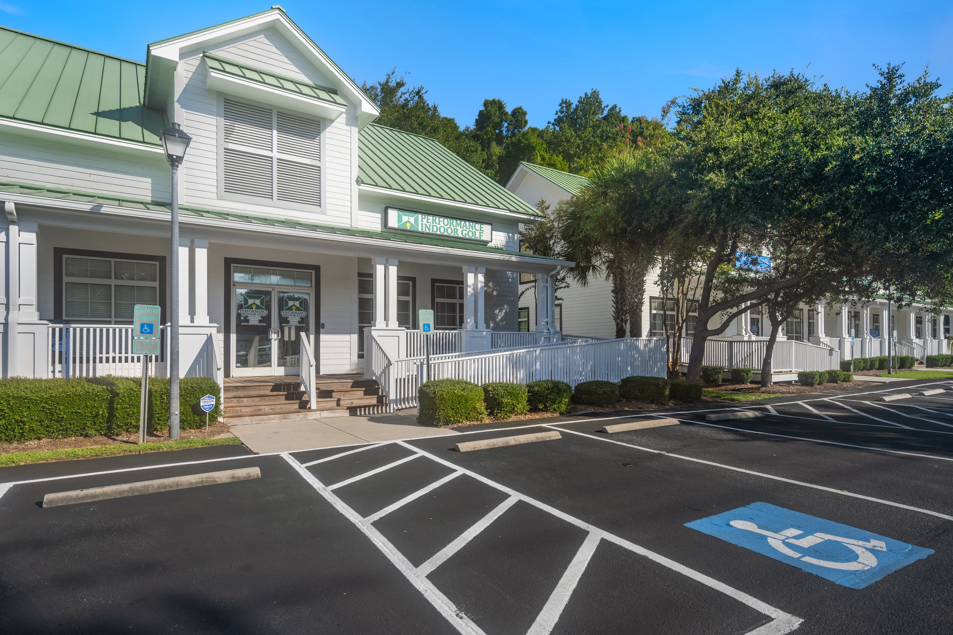 Performance Indoor Golf - Image 9