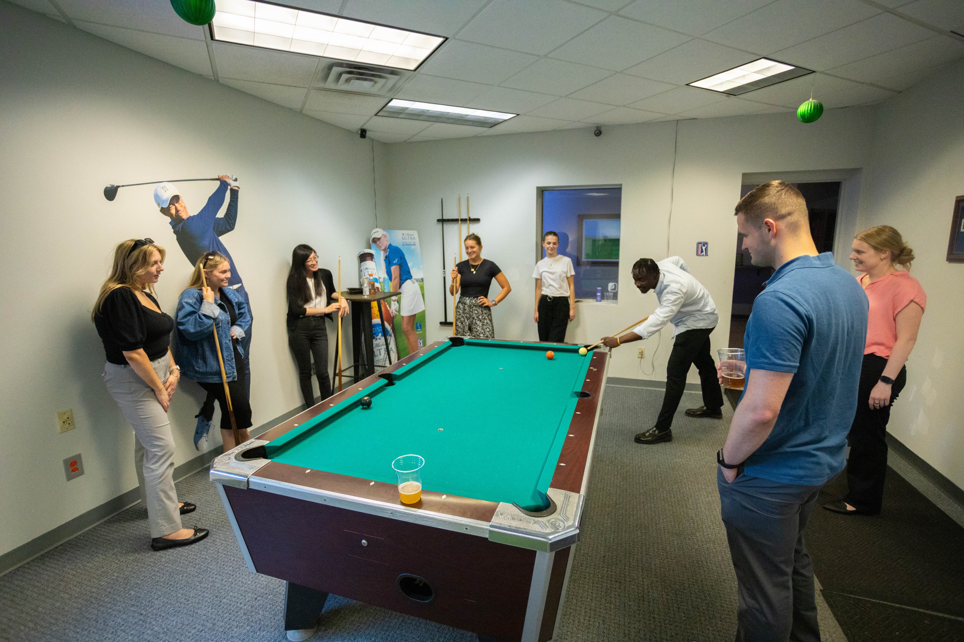 Oakwood Virtual Golf - Image 7