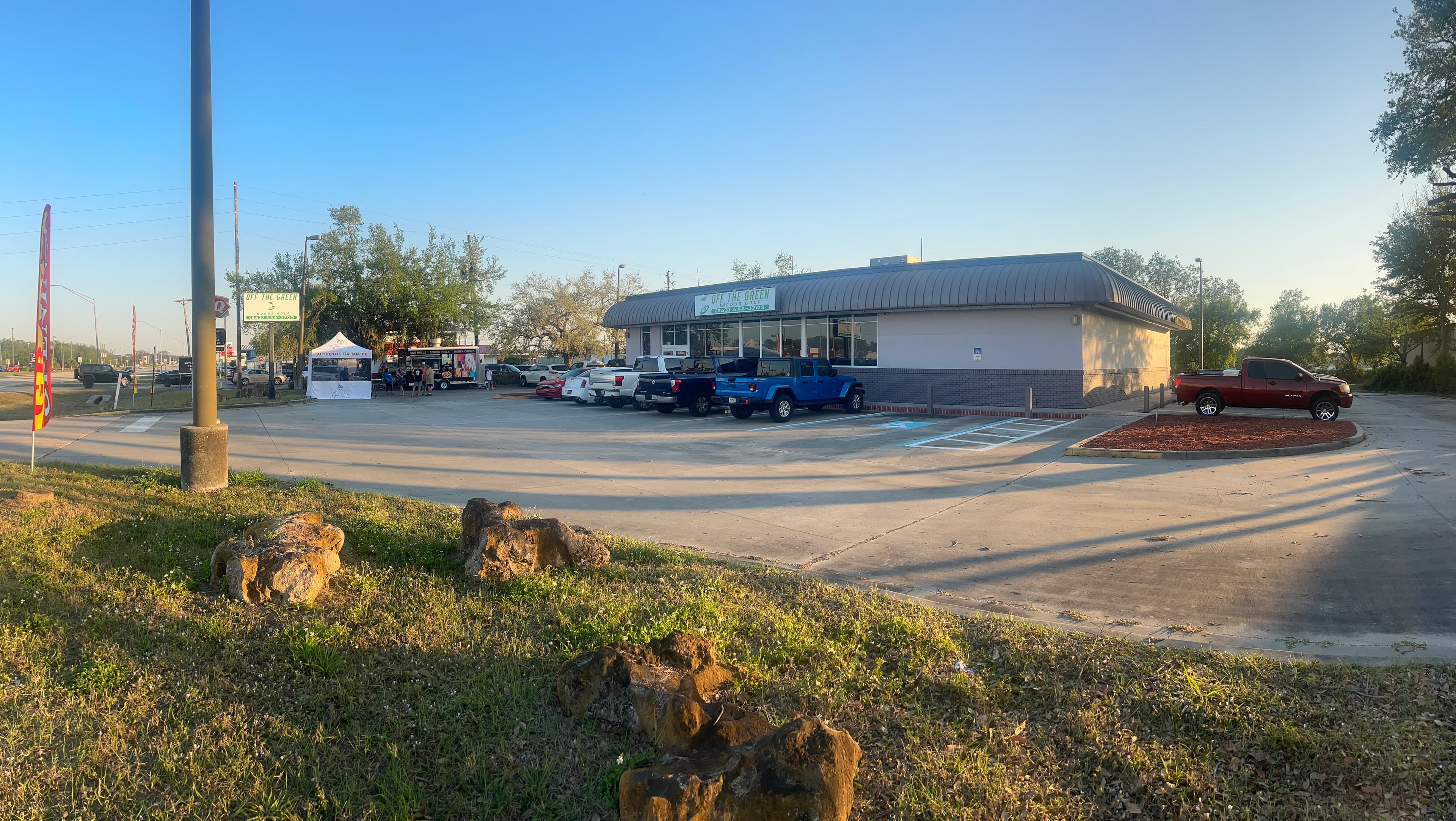 OFF THE GREEN Indoor Golf - Image 5
