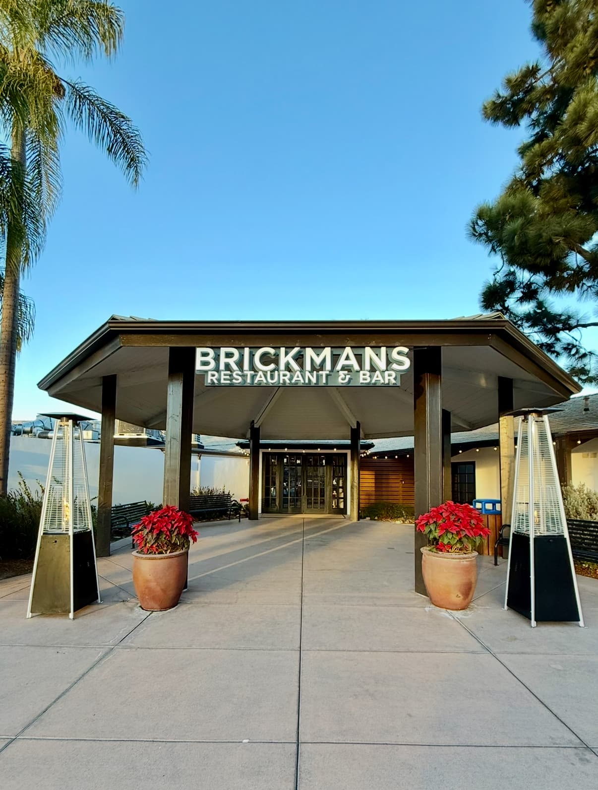 Brickmans Restaurant & Bar - Image 10