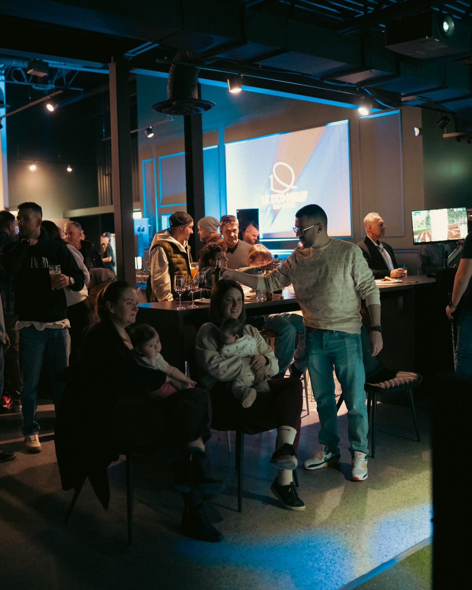 Le19 Golf Lounge - Image 5