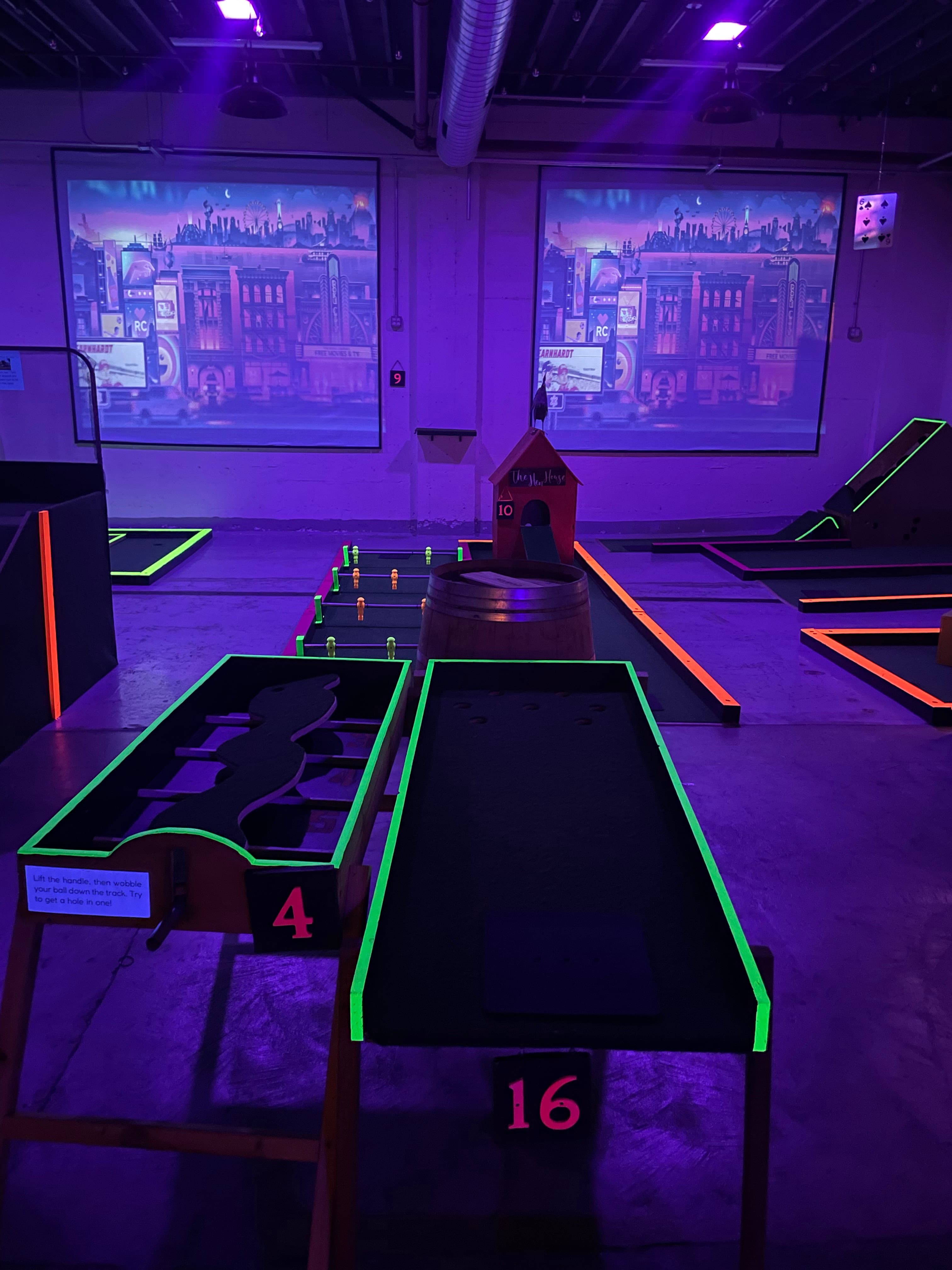 MarTEEnez Minigolf and Arcade - Image 4