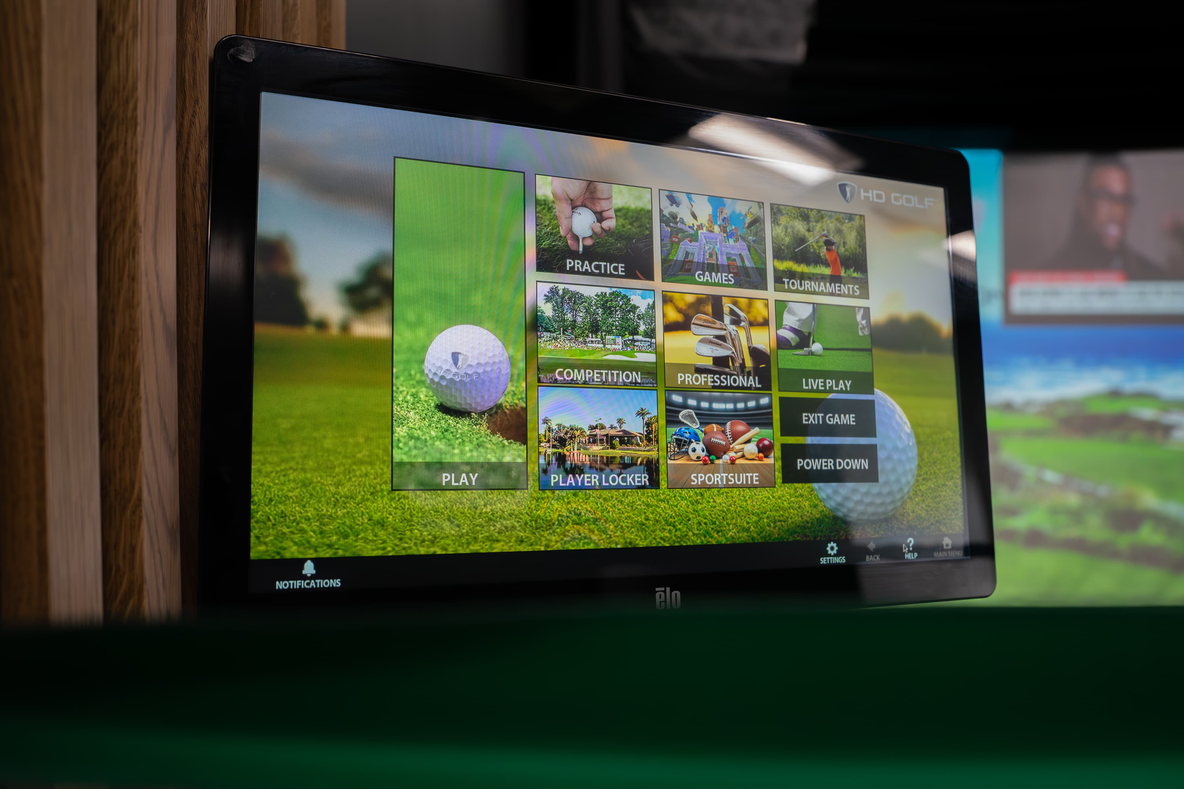 Golf Links Simulators - Image 1