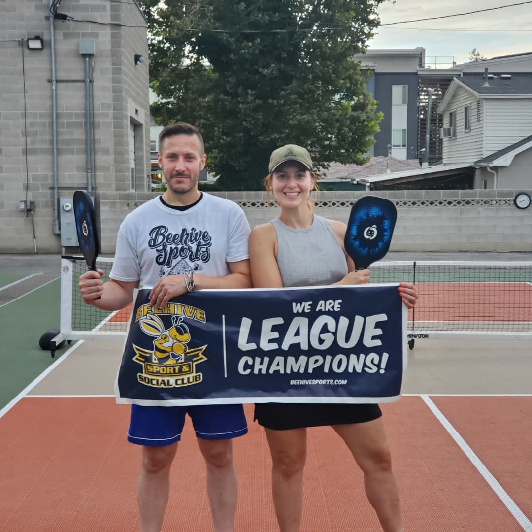 Beehive Sport and Social Club - Image 6