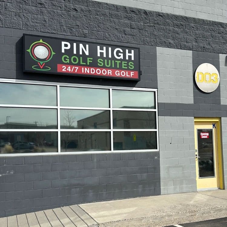 Pin High Golf Suites - Image 3