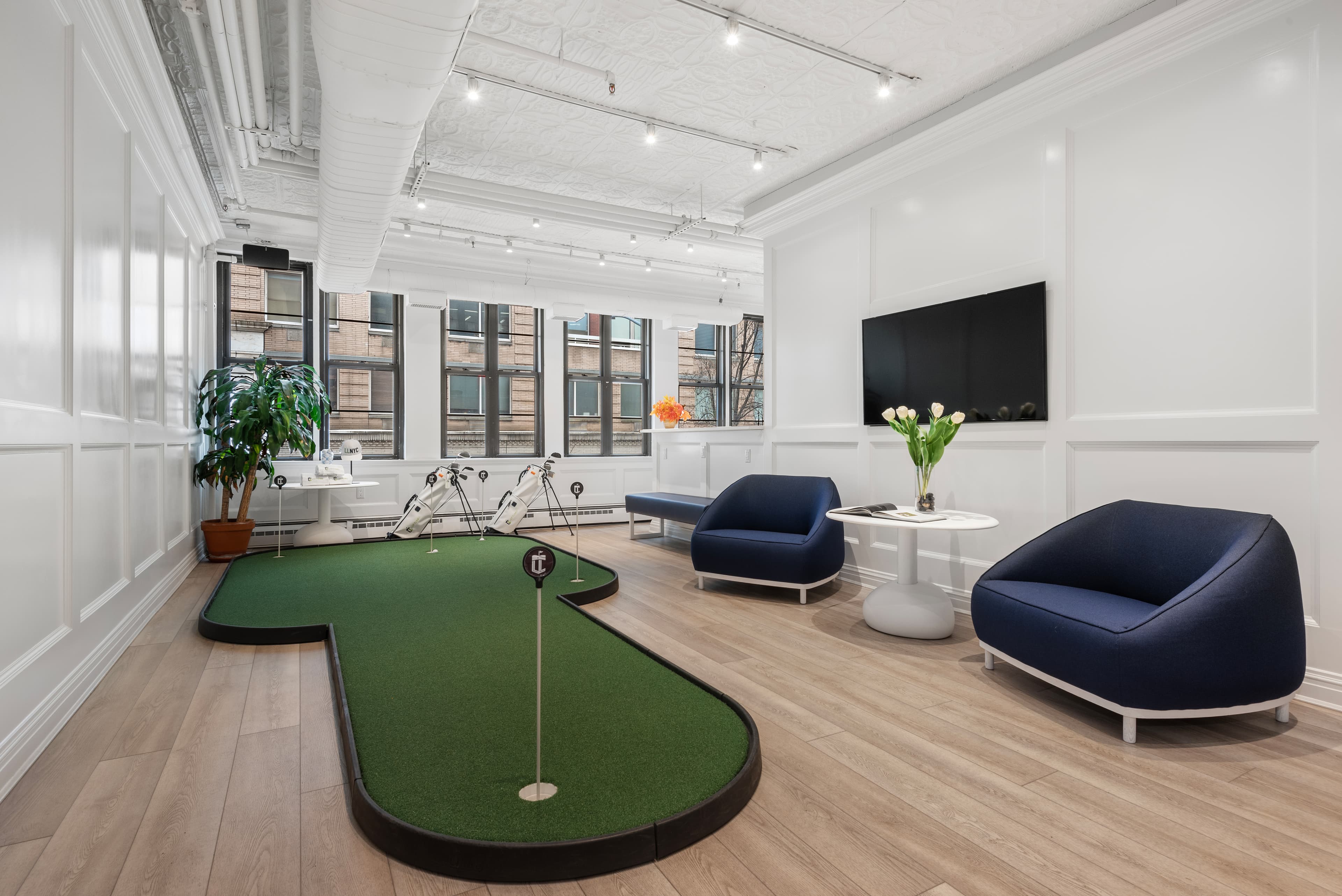 LoftLinks - Upper East Side Golf - Image 3