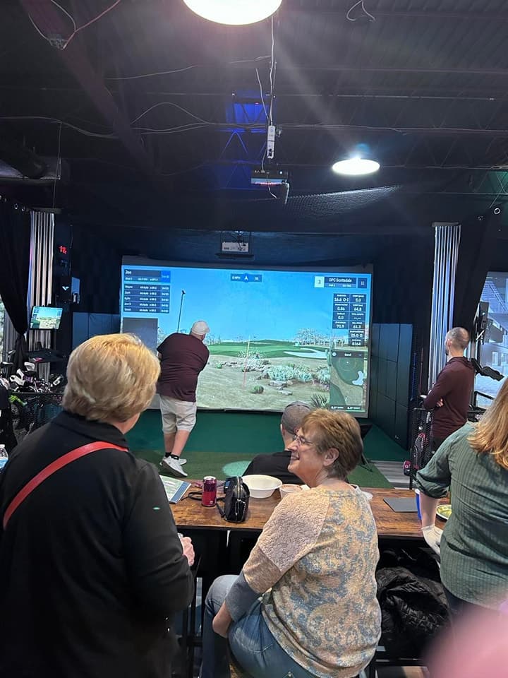 TeeShotz Indoor Golf - Image 5